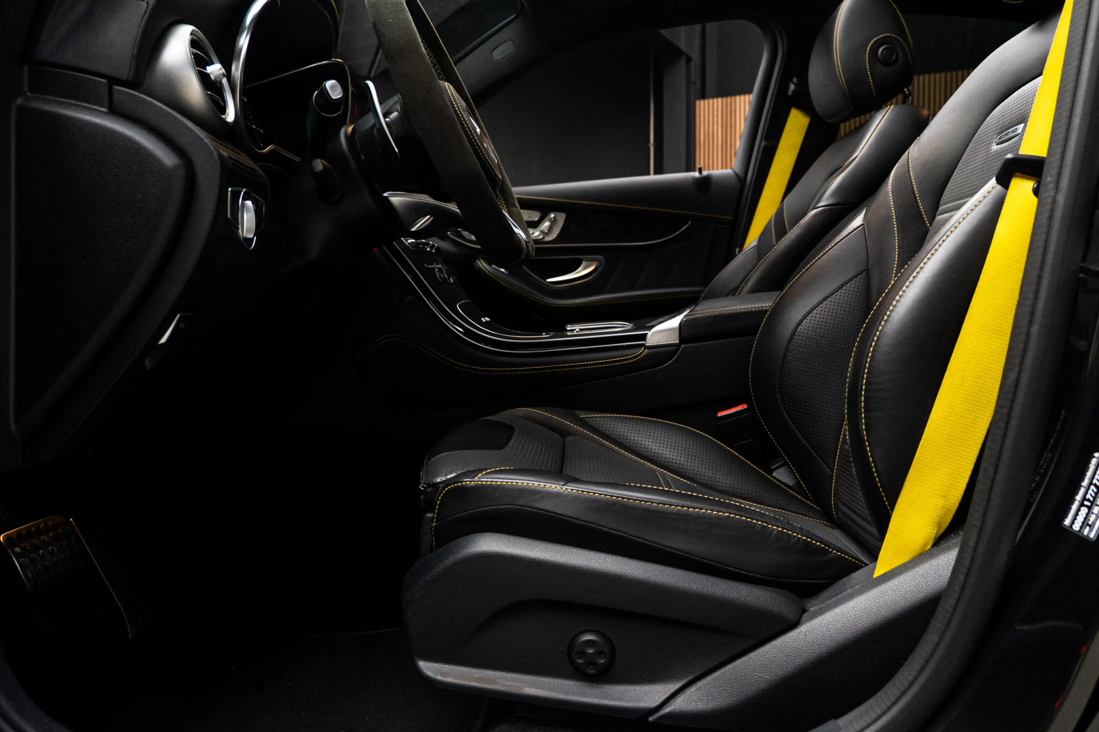 Mercedes-Benz GLC 63 AMG Coupé S 4MATIC+ Premium Plus 21 Inch - Headup - 36 — photo 18