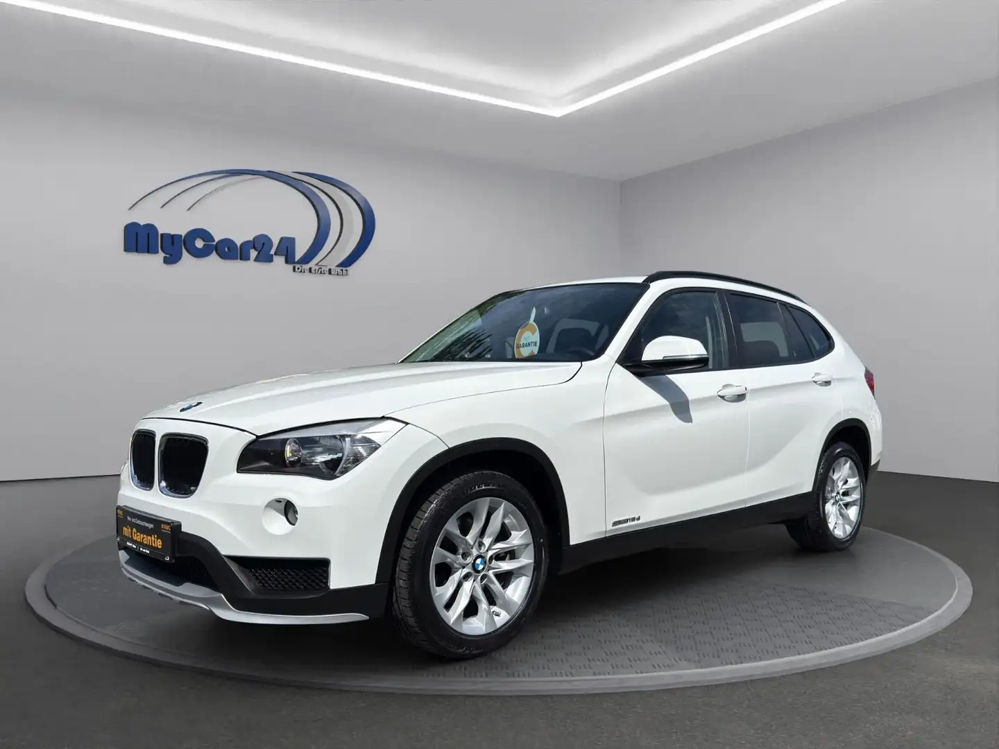 BMW X1 18 d I Autom. I PDC I KlimaAuto. I Garantie Weiß - 1