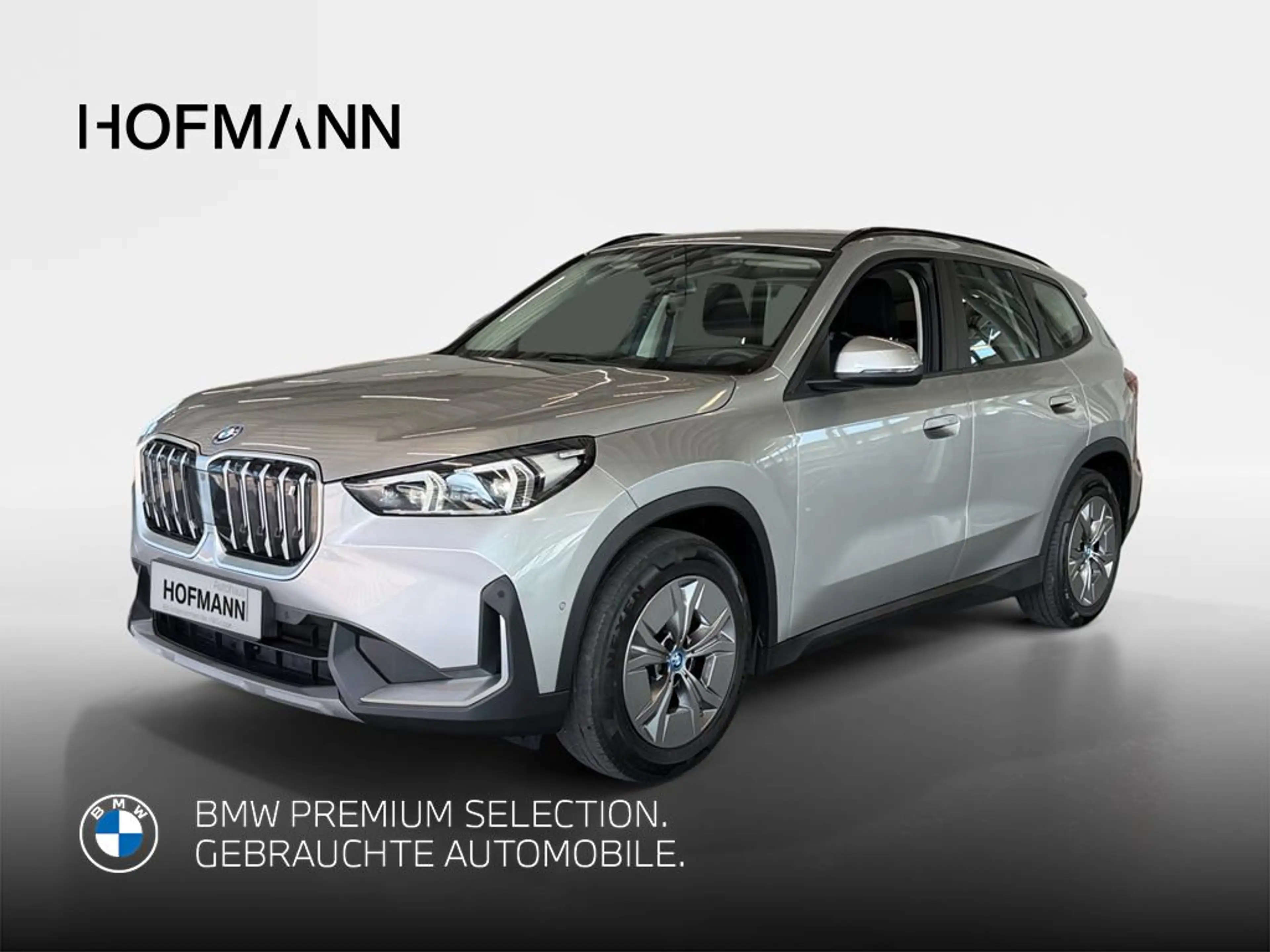 BMW iX1