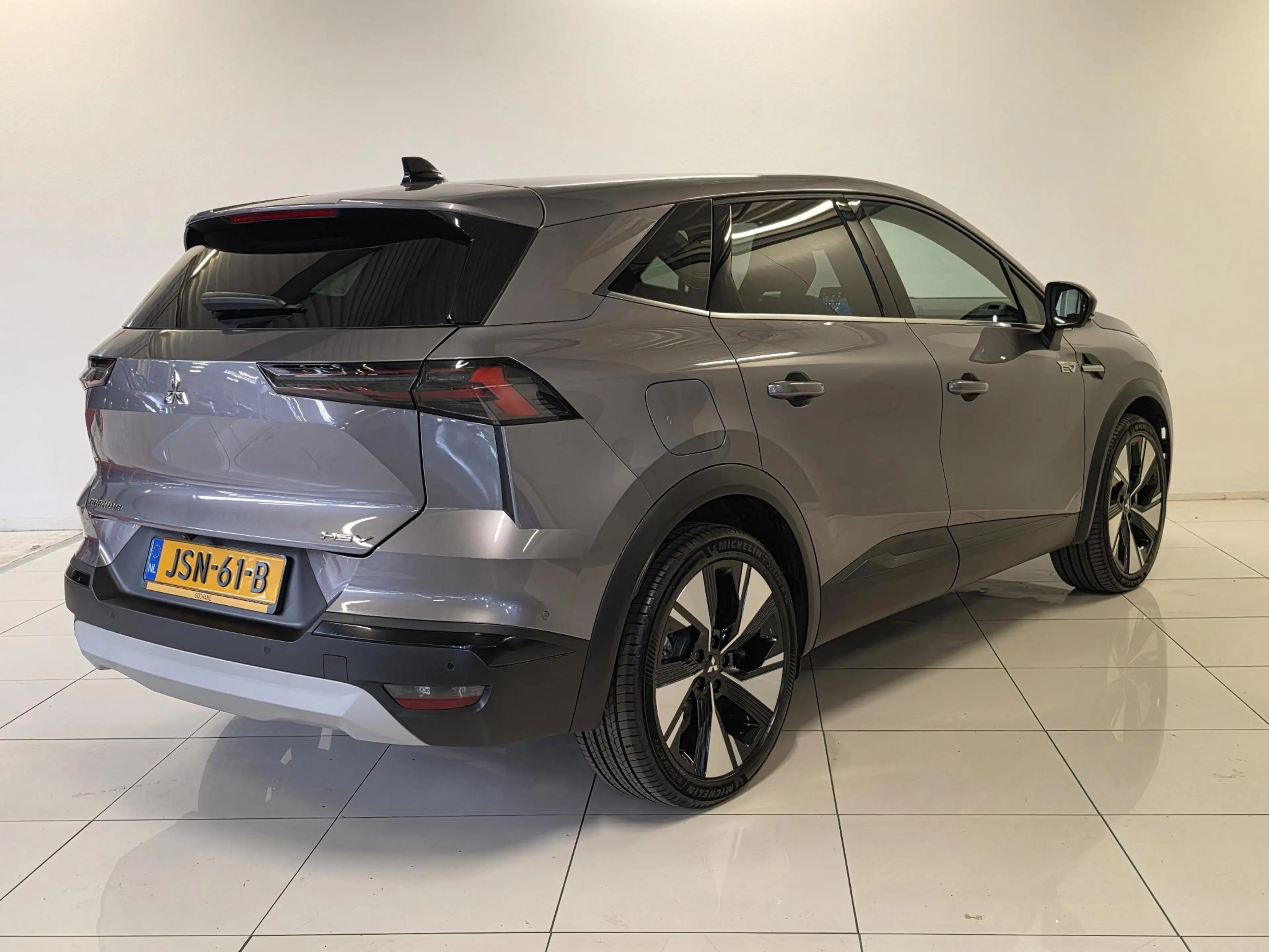 Mitsubishi Grandis 1.8 HEV Instyle | Camera | Stoel en stuurverwarmin — photo 7