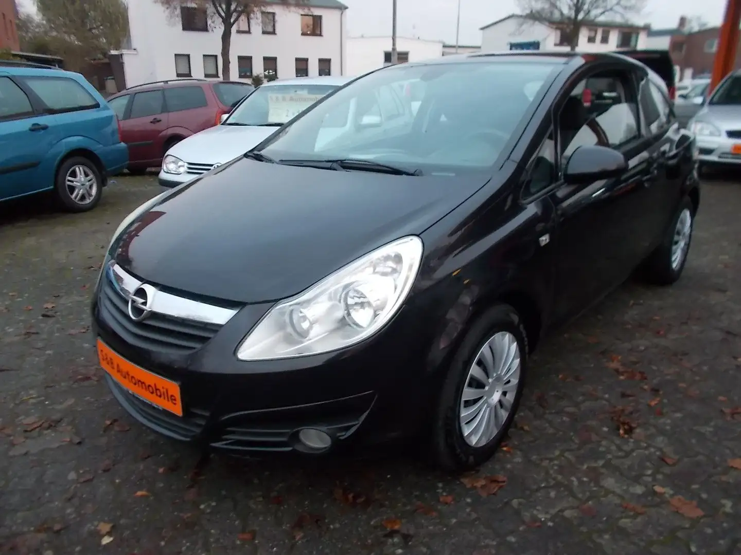Opel Corsa D 1.2 Tüv neu Negro - 1