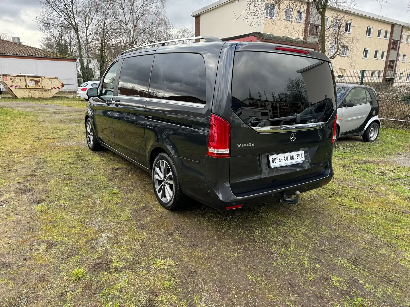 Mercedes-Benz V 300 V 300 d AVANTGARDE EDITION lang Noir - 2