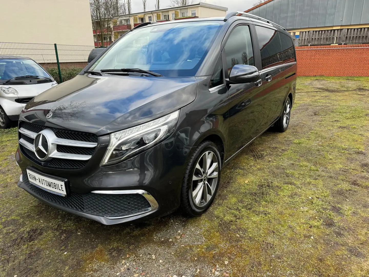 Mercedes-Benz V 300 V 300 d AVANTGARDE EDITION lang Schwarz - 1