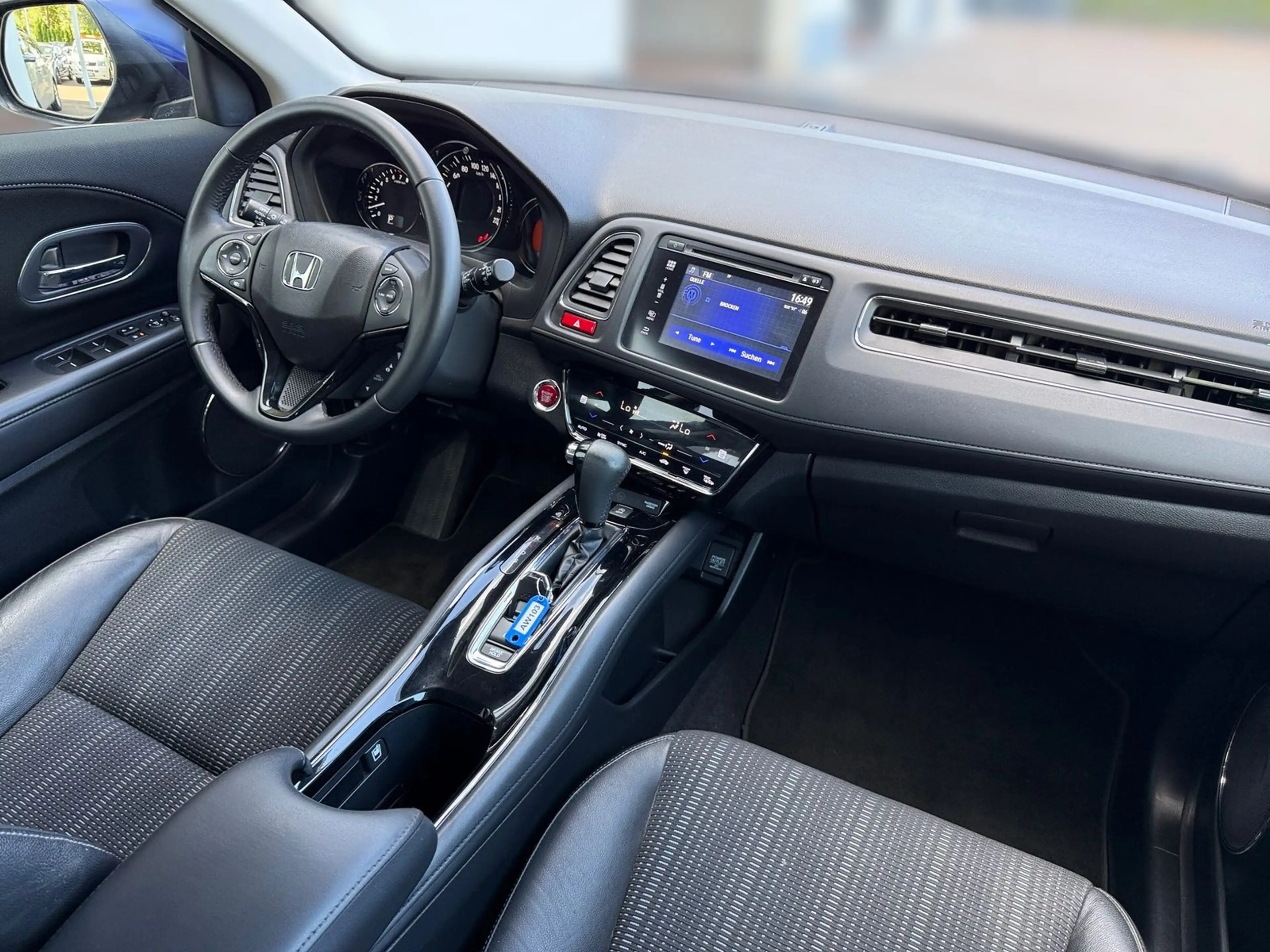 Honda HR-V 1.5 Elegance LED Navi Panorama Tempomat DAB — photo 14