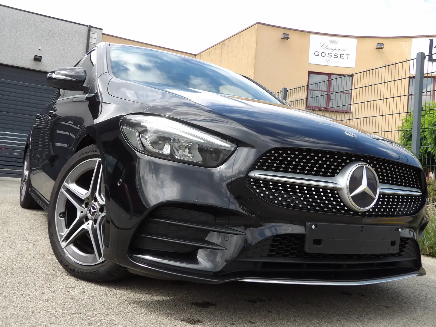 Mercedes-Benz B 180 B 180 d 7G-DCT AMG Line Noir - 2