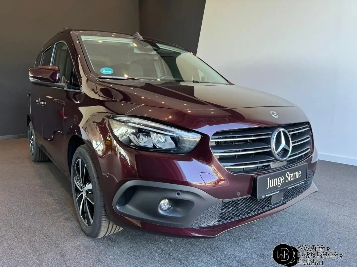 Mercedes-Benz T-Class T 180 d Navi PDC KAM AUT SHZ KlimaA 2xKlima FLA Czerwony - 2