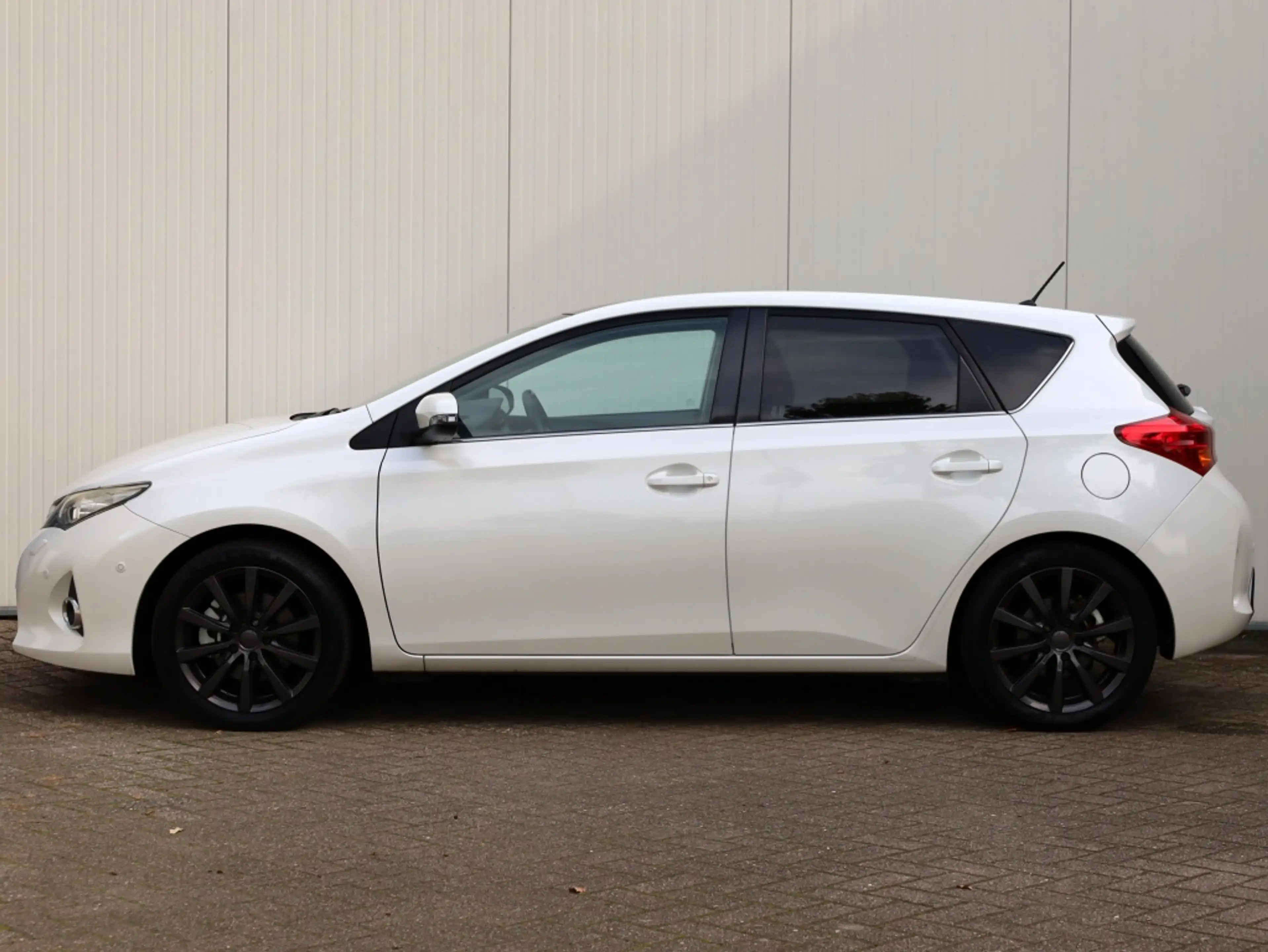 Toyota Auris 1.8 Hybrid Lease Pro | Panoramadak | Half Leder | — photo 5