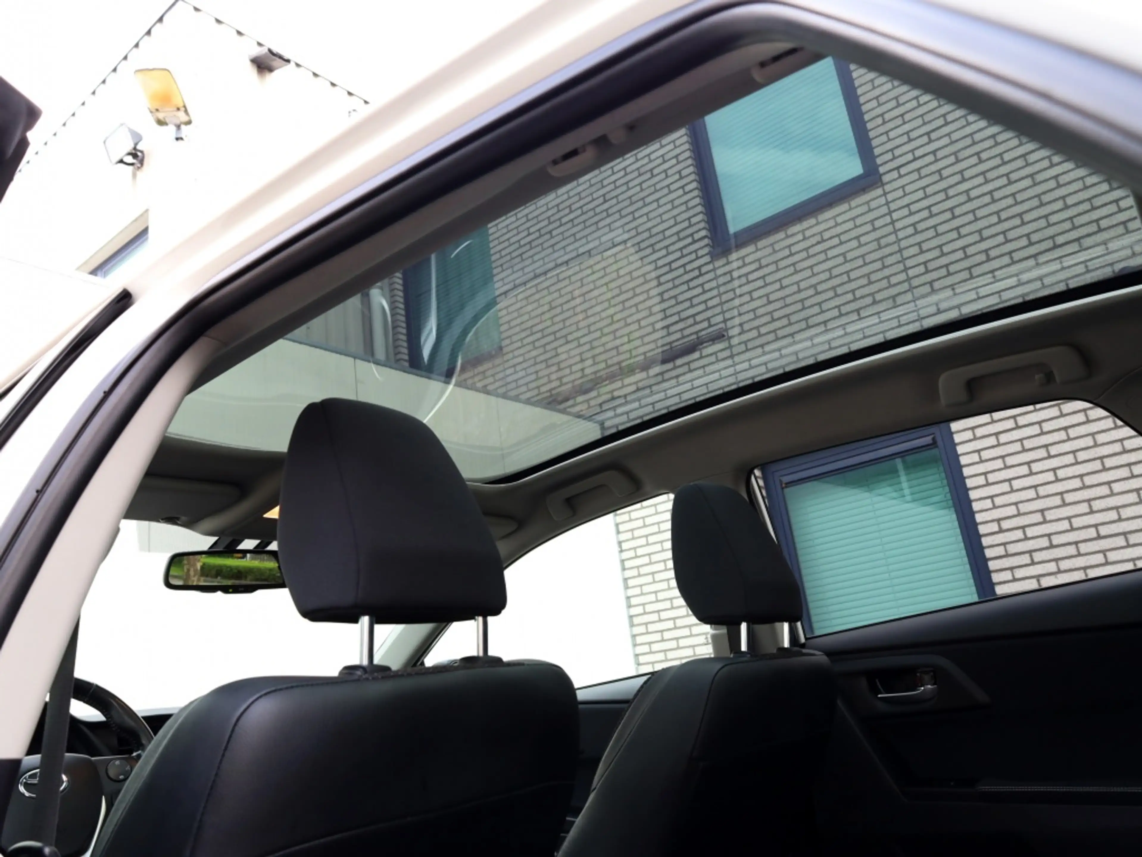 Toyota Auris 1.8 Hybrid Lease Pro | Panoramadak | Half Leder | — photo 15