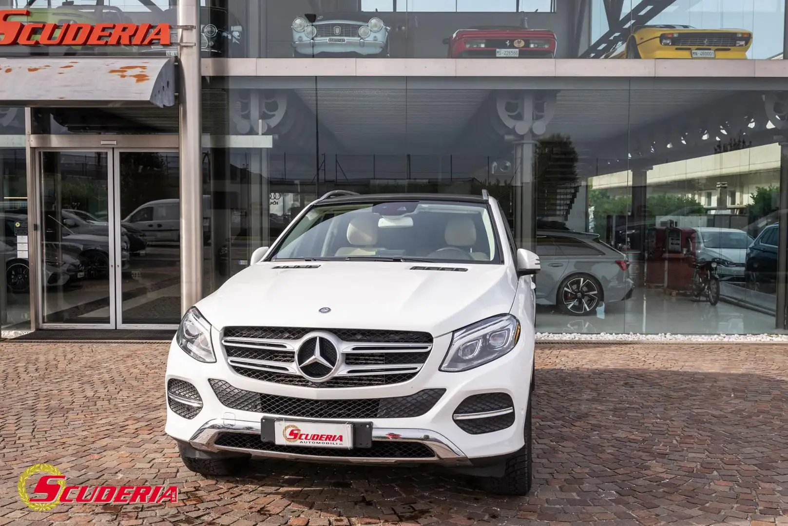 Mercedes-Benz GLE 250 d 4Matic Exclusive Bianco - 1