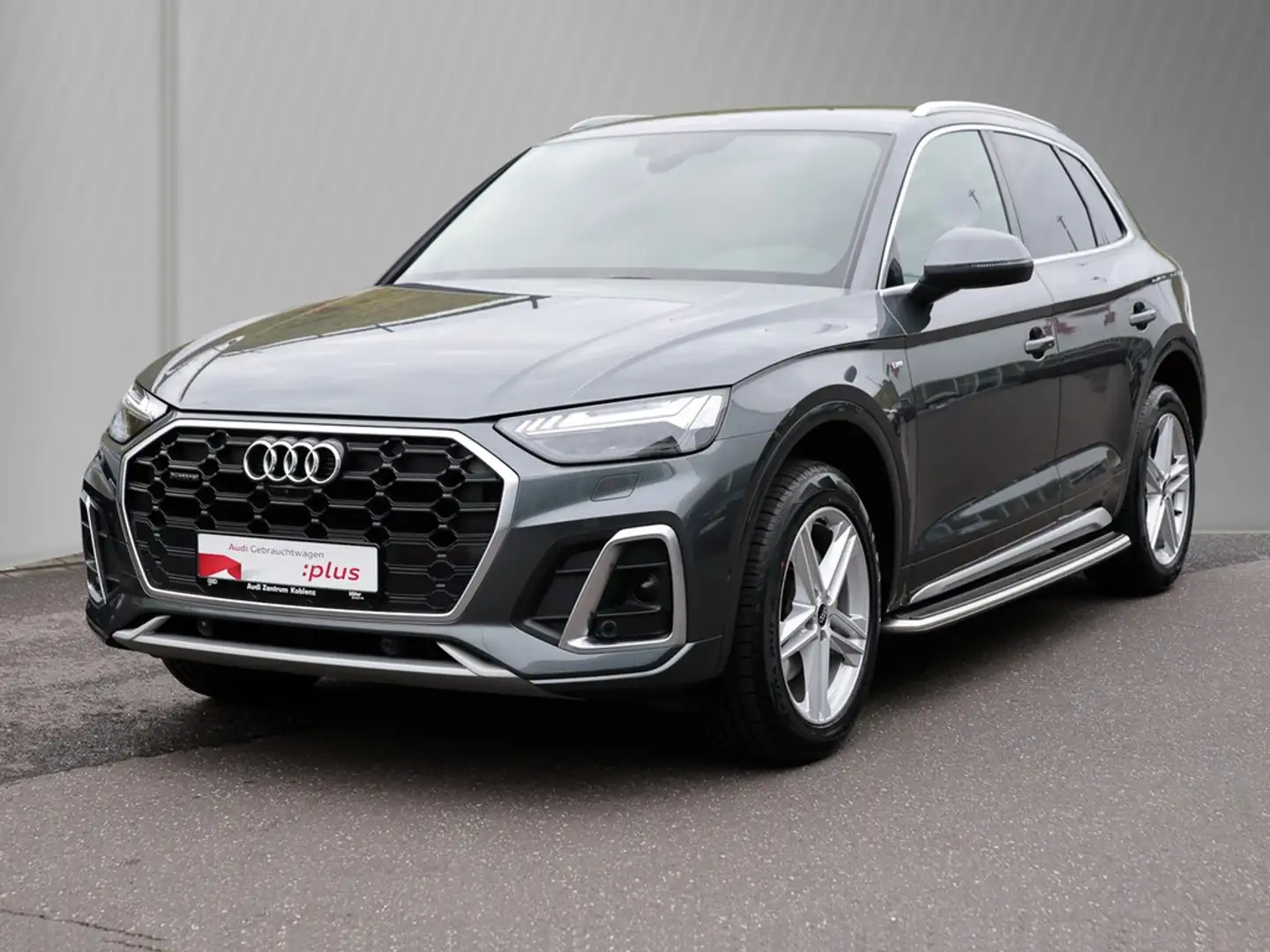 Audi Q5 40 TDI S line Matrix ACC AHK OLED Standhzg Grau - 2
