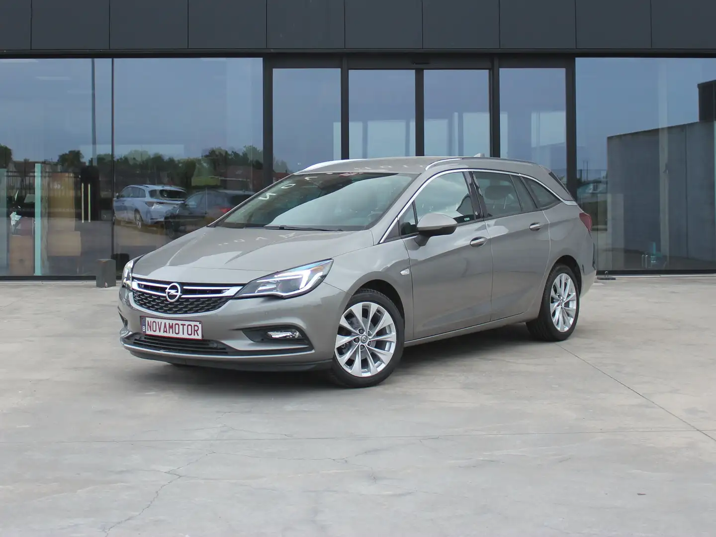 Opel Astra SportsTourer1.0 Turbo ECOTEC Innovation Start/Stop Beige - 1