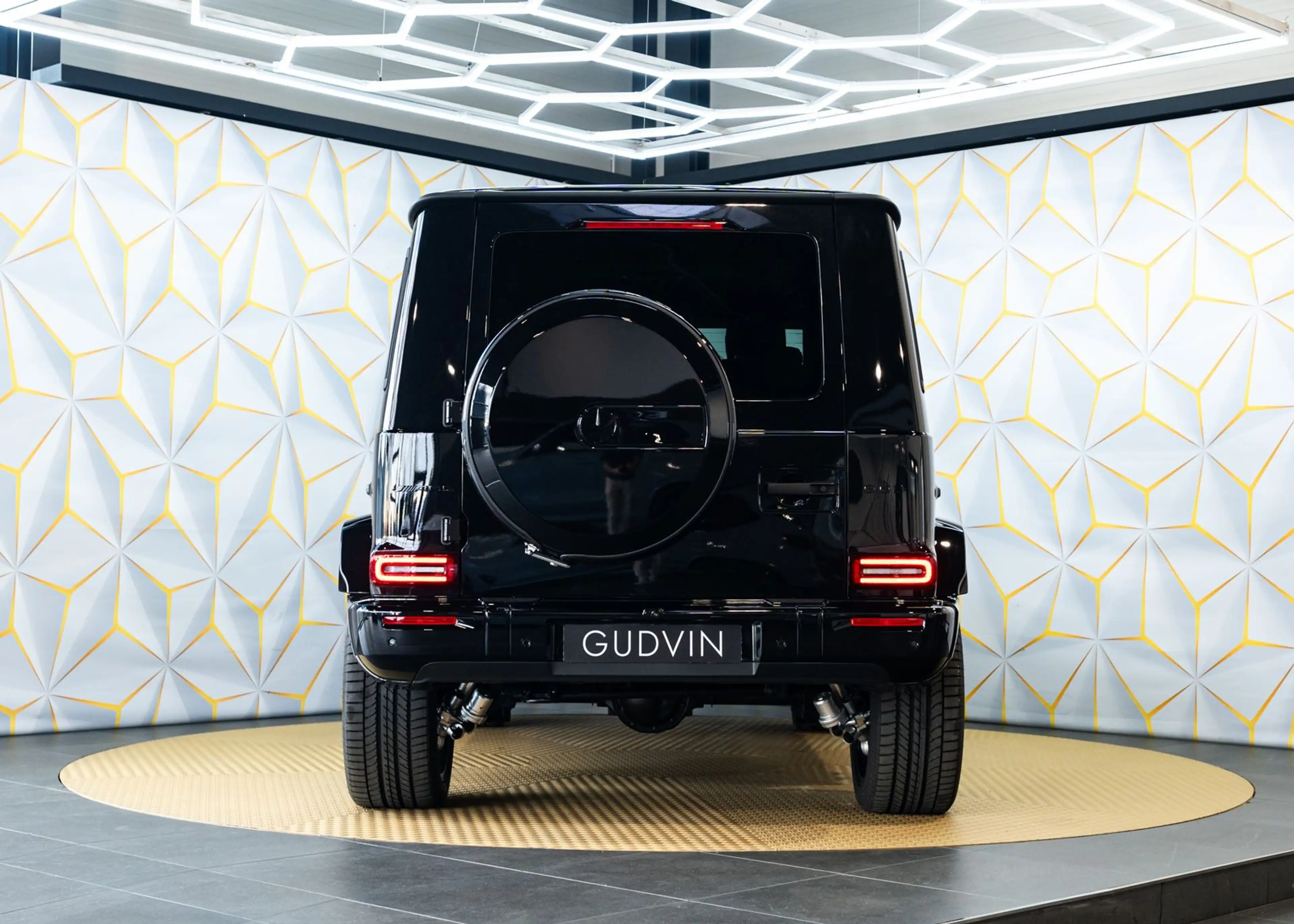 Mercedes-Benz G 63 AMG AMG/Burmester/360°/Carbon/Superior/A22 — photo 7