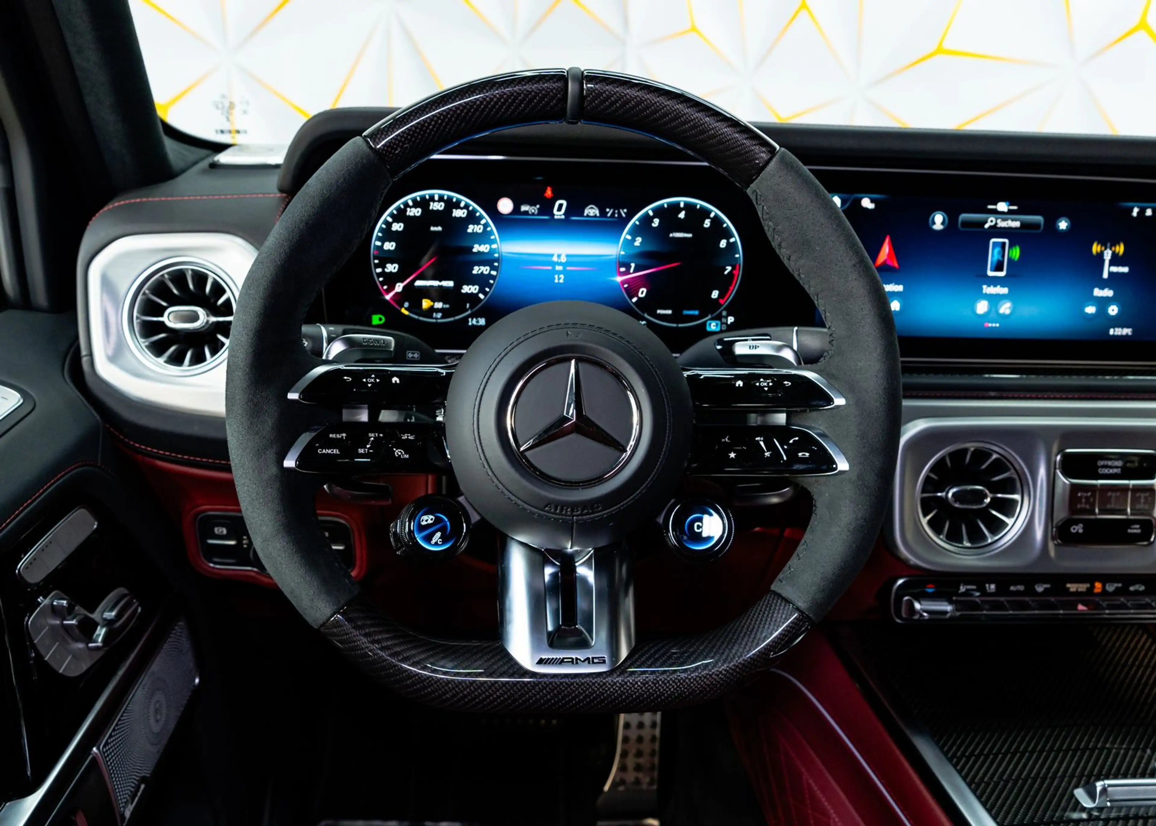 Mercedes-Benz G 63 AMG AMG/Burmester/360°/Carbon/Superior/A22 — photo 14