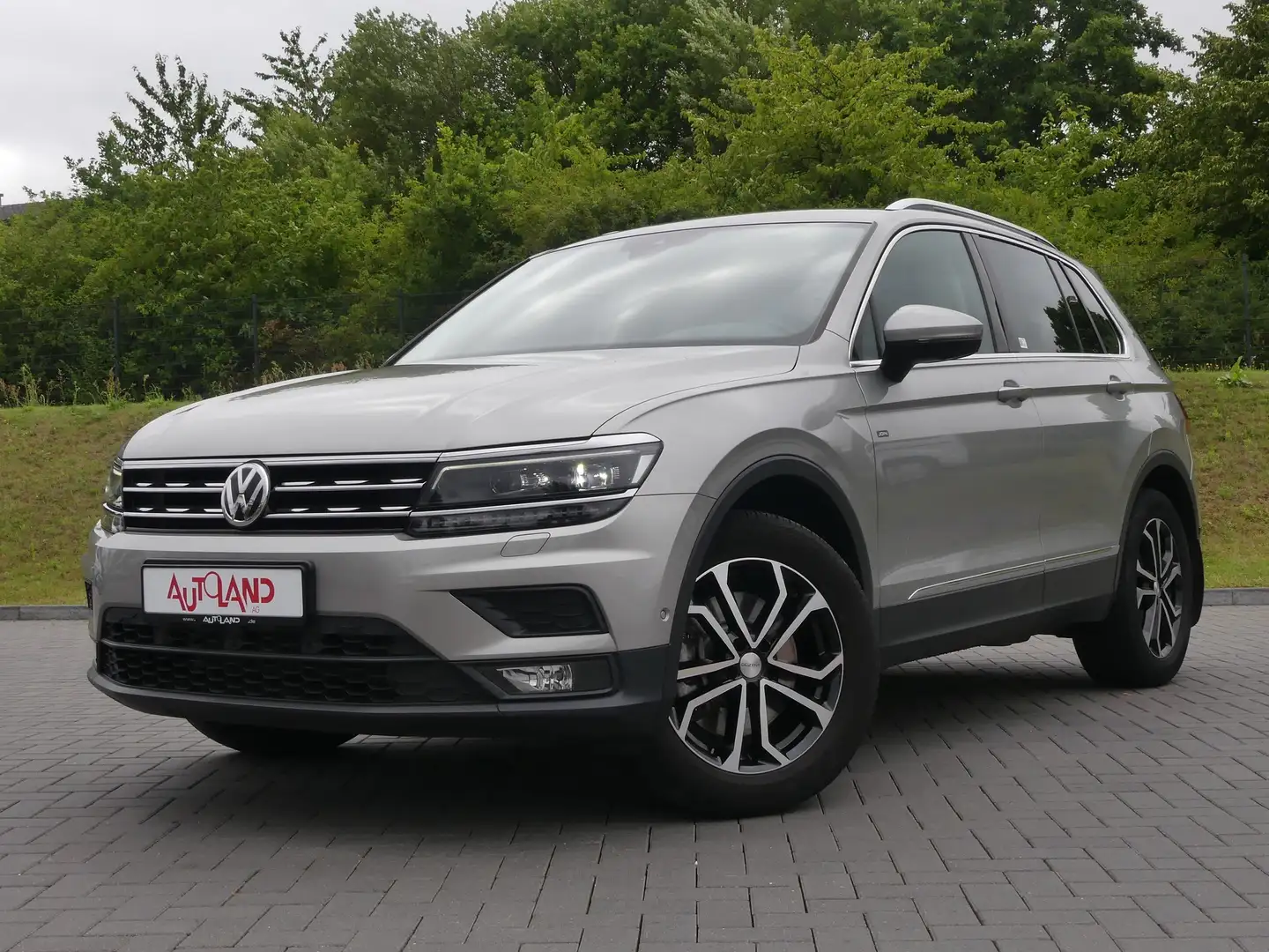 Volkswagen Tiguan 2.0 Comfortline 4 Motion DSG LED ACC Navi Argent - 2
