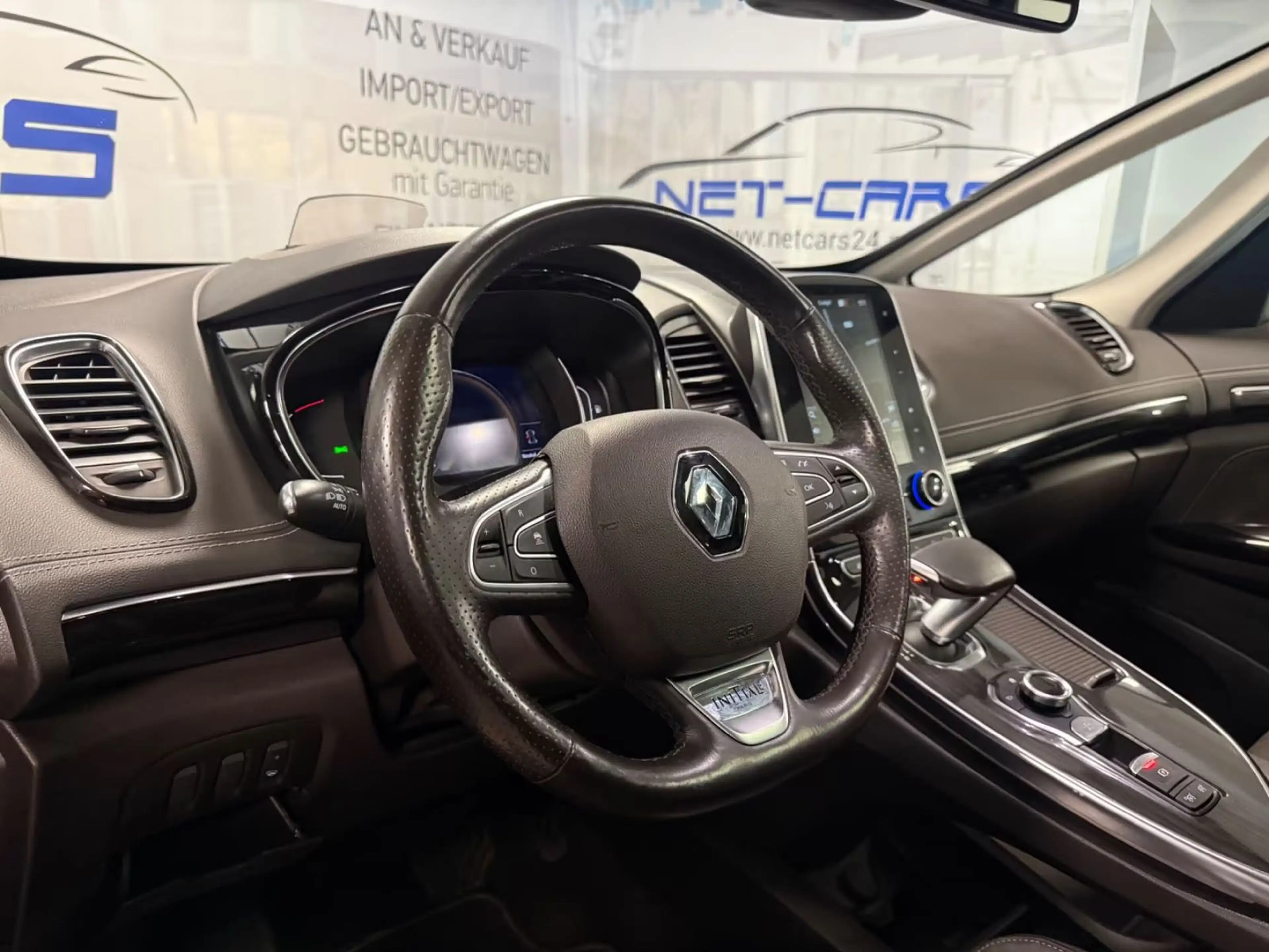 Renault Espace TCe EDC Initiale Paris 4Control*7Sitzer* — photo 13
