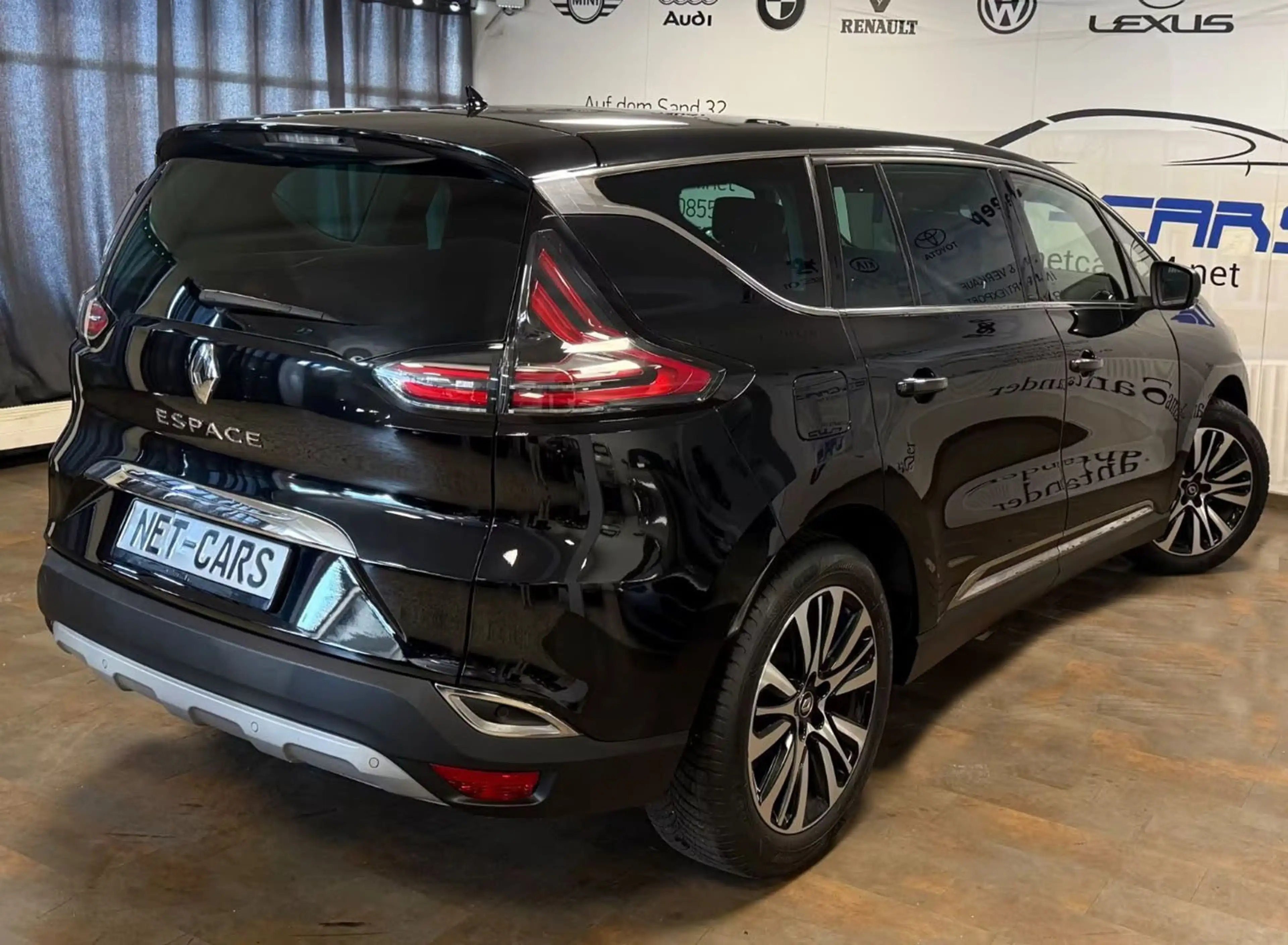 Renault Espace TCe EDC Initiale Paris 4Control*7Sitzer* — photo 4