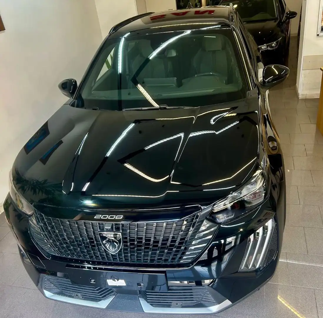 Peugeot 2008 Hybrid 136 e-DCS6 GT Cerchi 18" - Vision pack Schwarz - 2