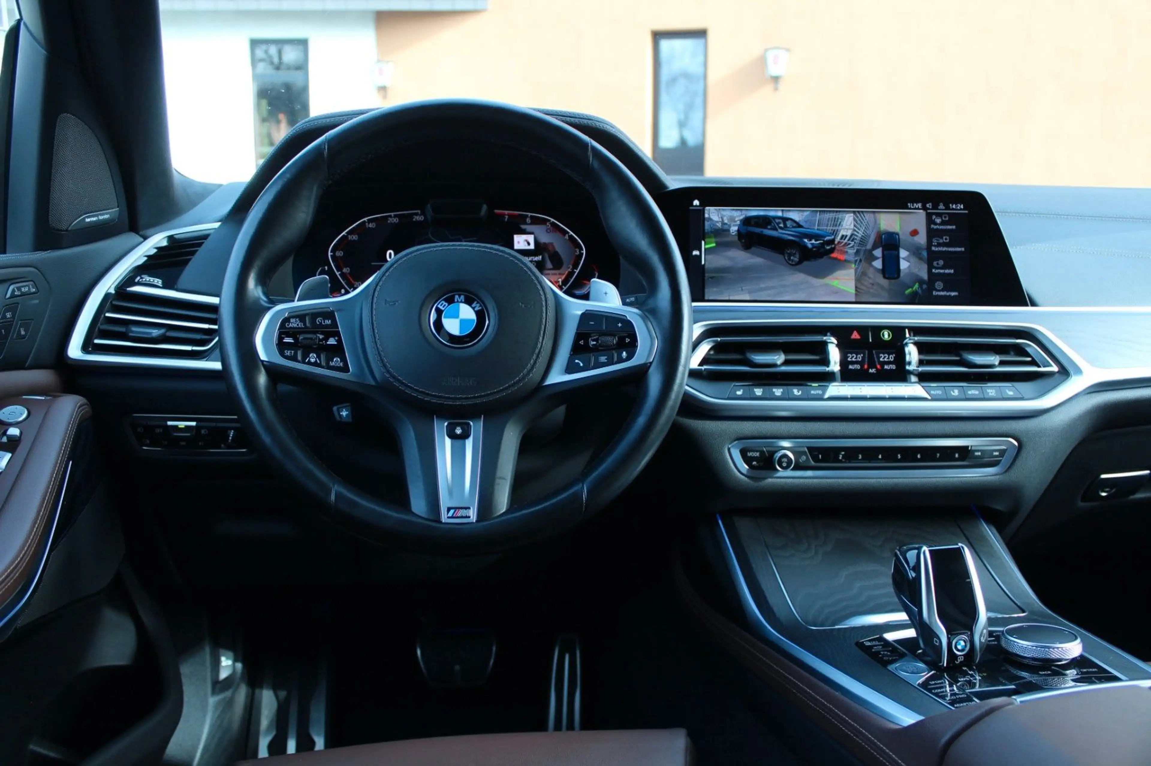 BMW X7 M-SPORT 1.Hd! VoLL 7Si 360° INNOV STANDHZ 22" — photo 6