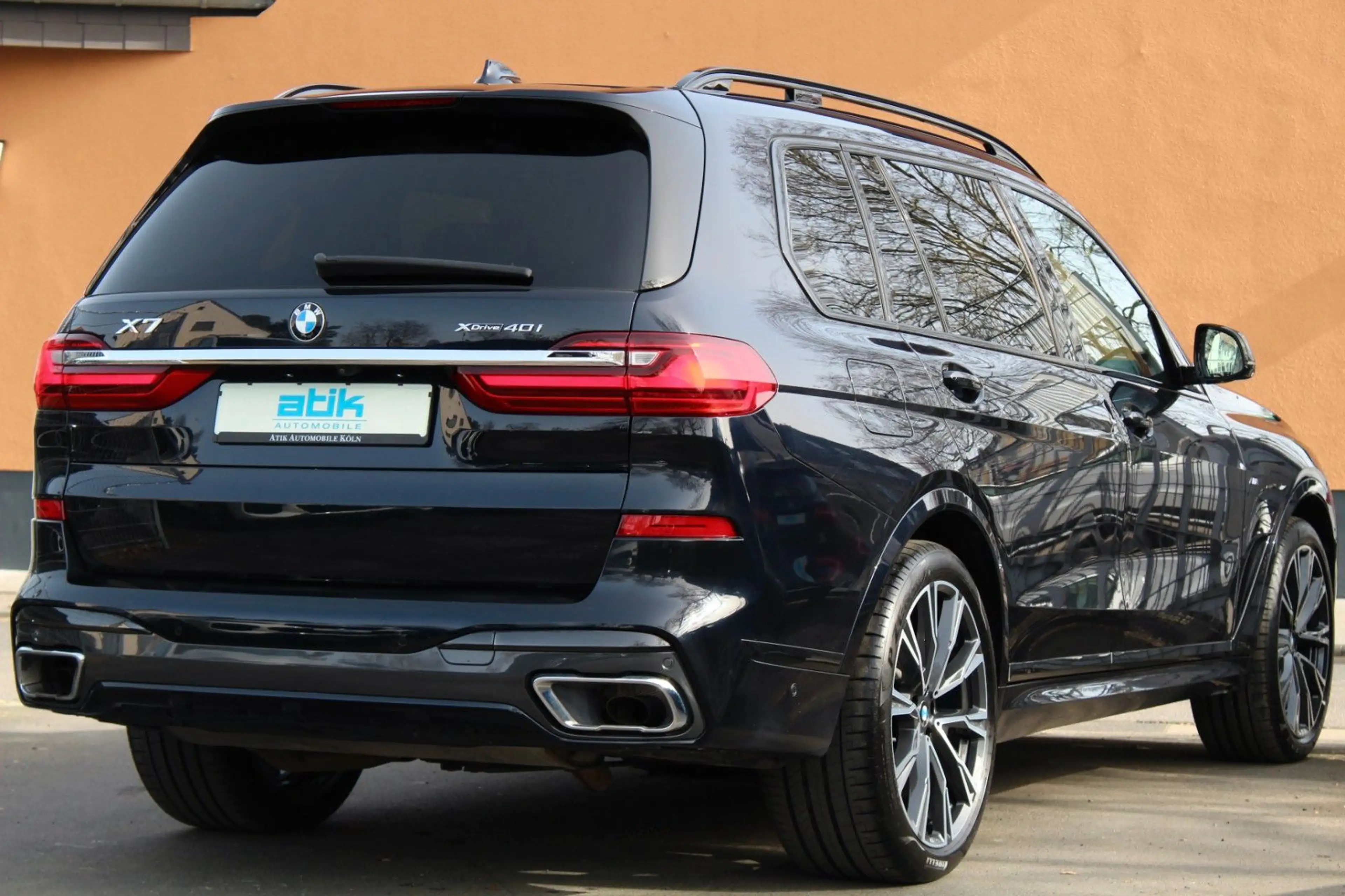 BMW X7 M-SPORT 1.Hd! VoLL 7Si 360° INNOV STANDHZ 22" — photo 3