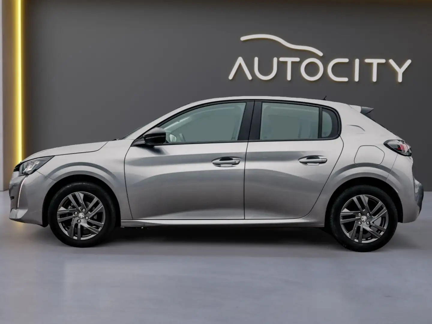 Peugeot 208 208 1.2 PureTech 75 Active Pack Navi l Cruise l PD Argent - 2