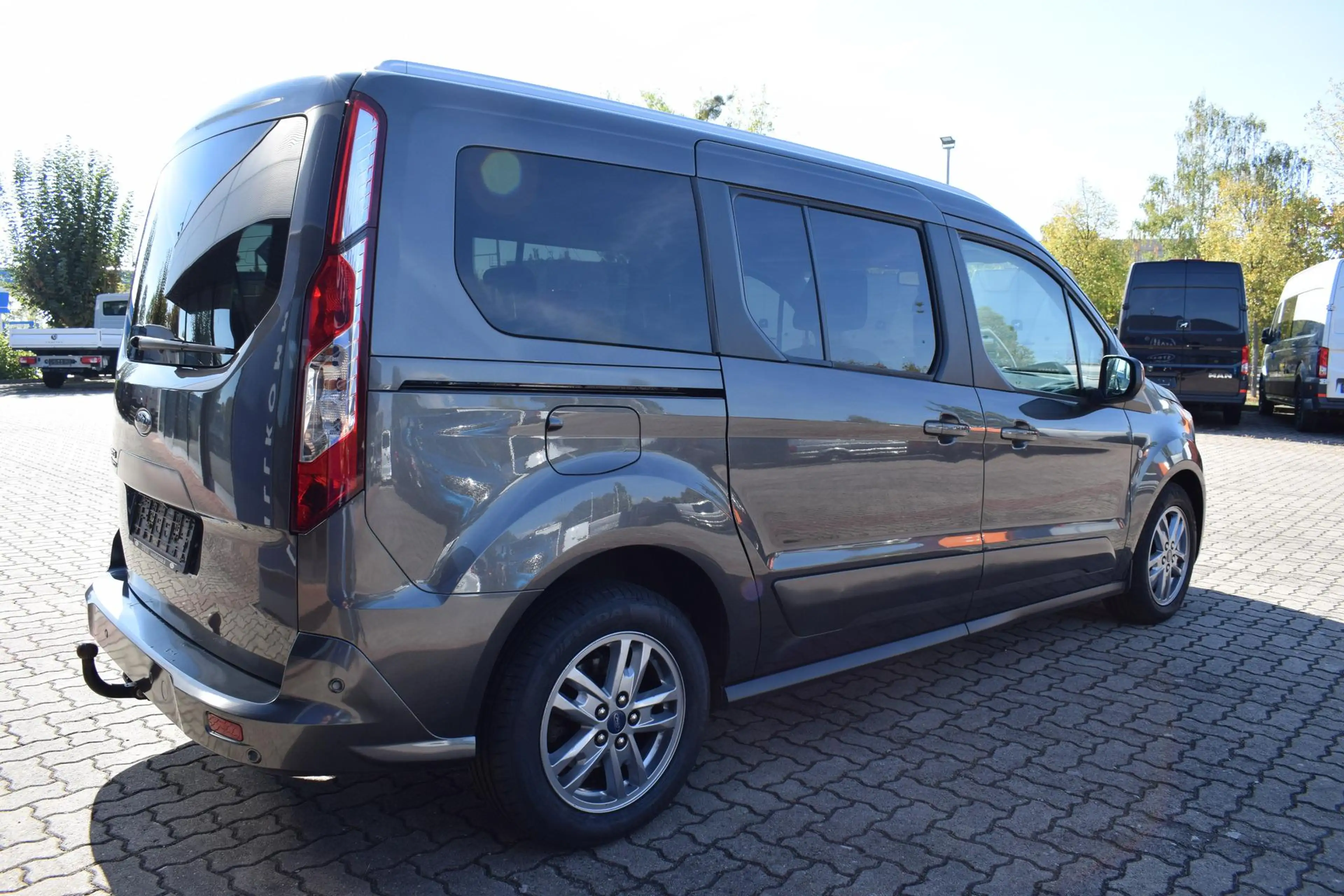 Ford Grand Tourneo Connect Titanium L2 Top Ausstattg — photo 6