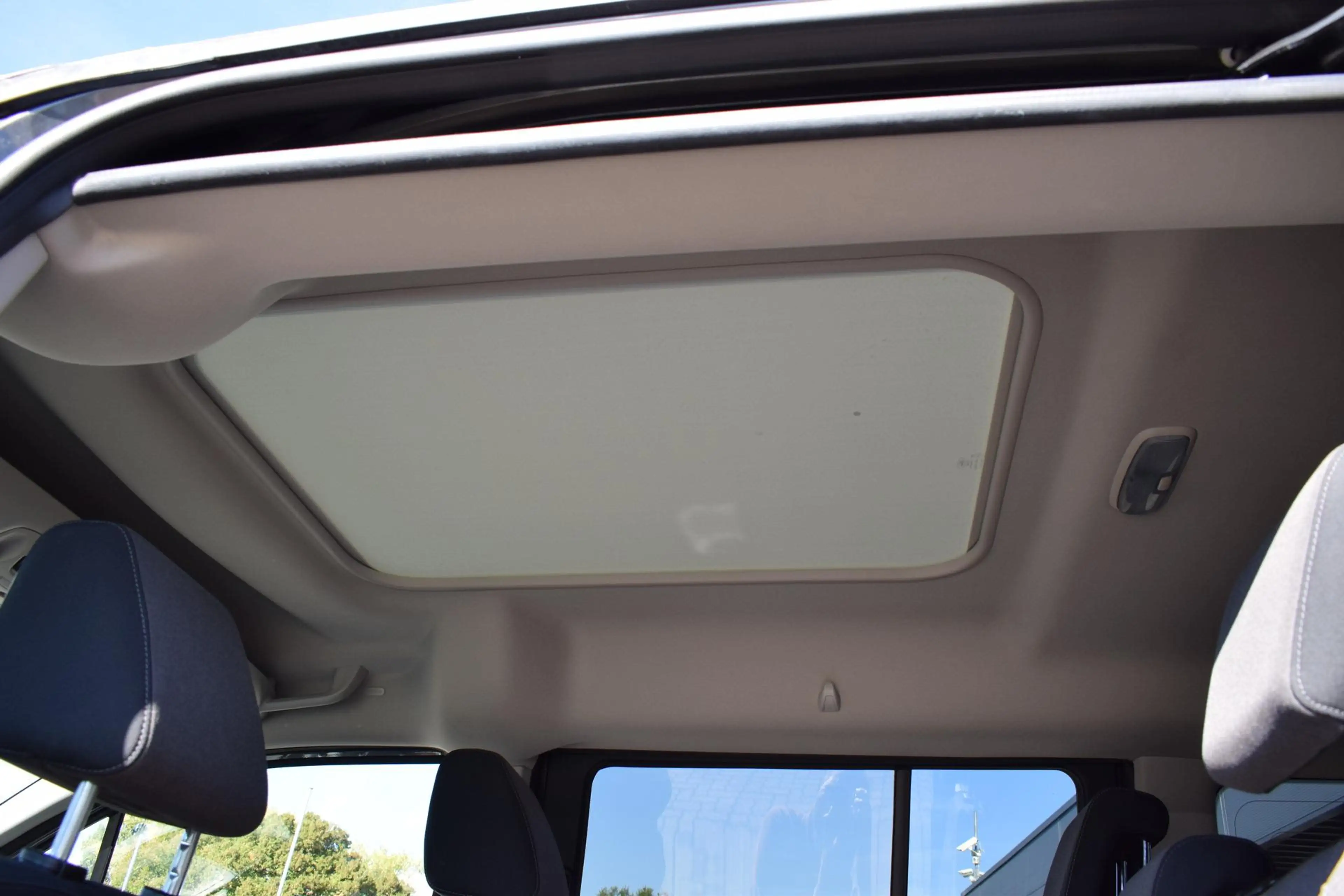 Ford Grand Tourneo Connect Titanium L2 Top Ausstattg — photo 15