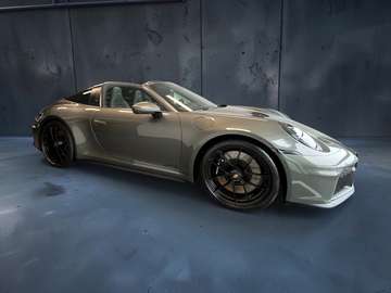 992.2 4 GTS, Lift, PDCC, aventuringrün