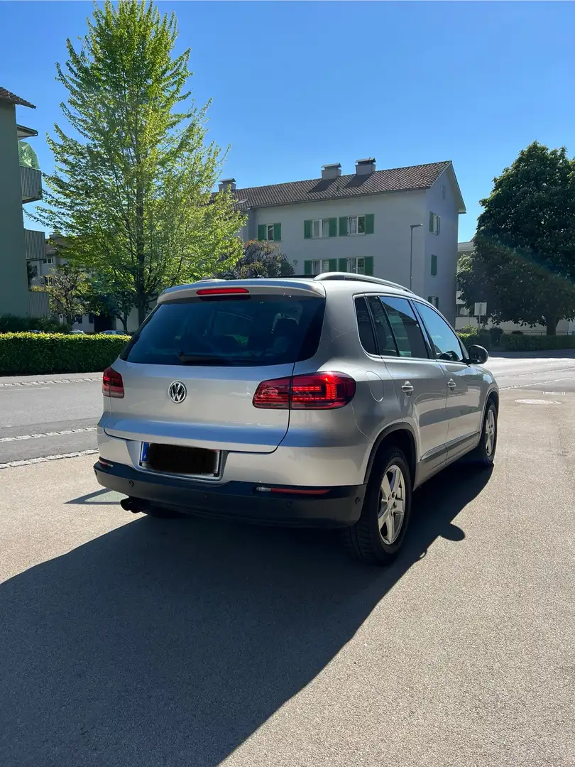 Volkswagen Tiguan 1,4 TSI Sky BMT DSG - 2