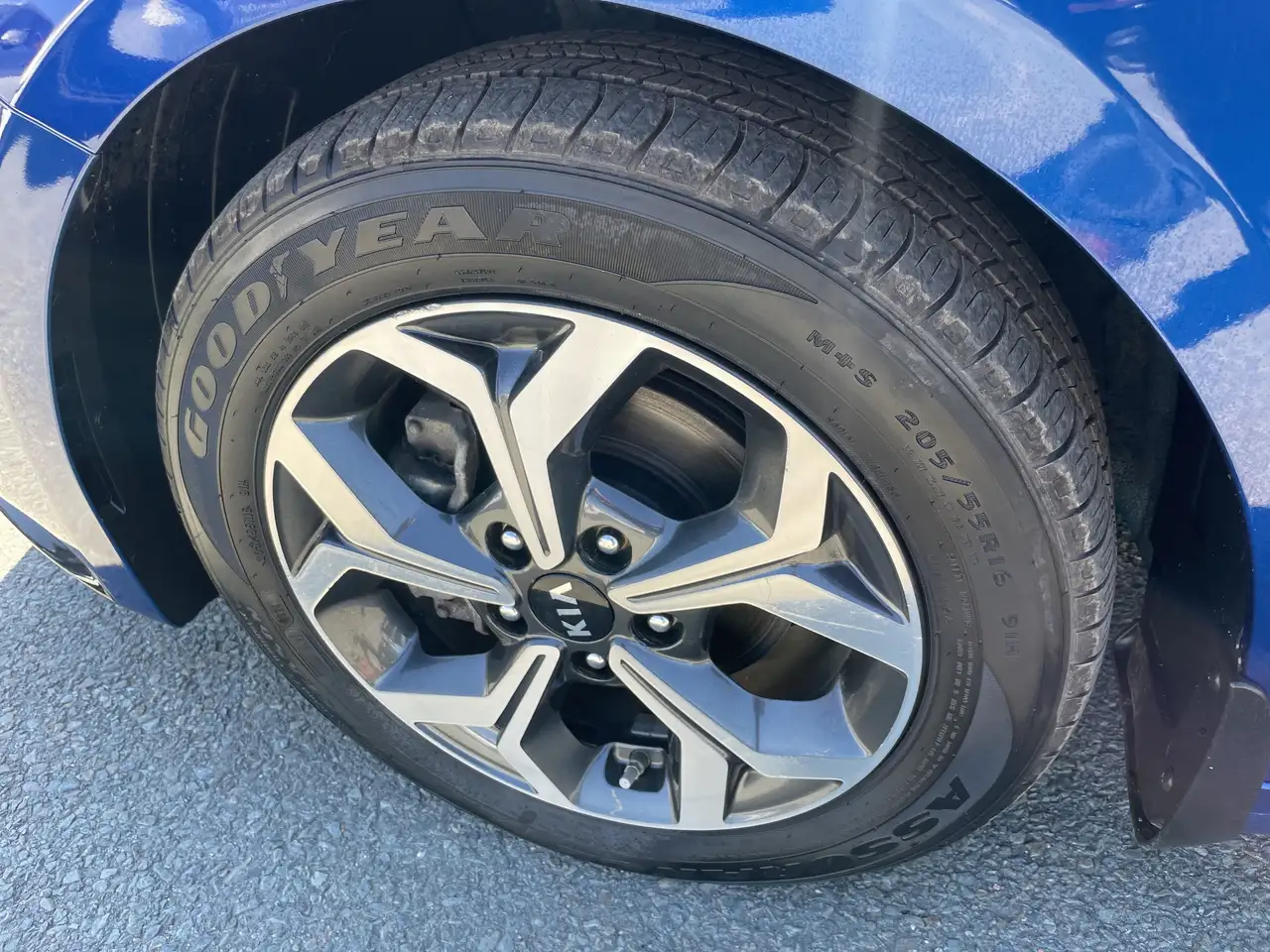 Kia Forte снимка Kia Forte