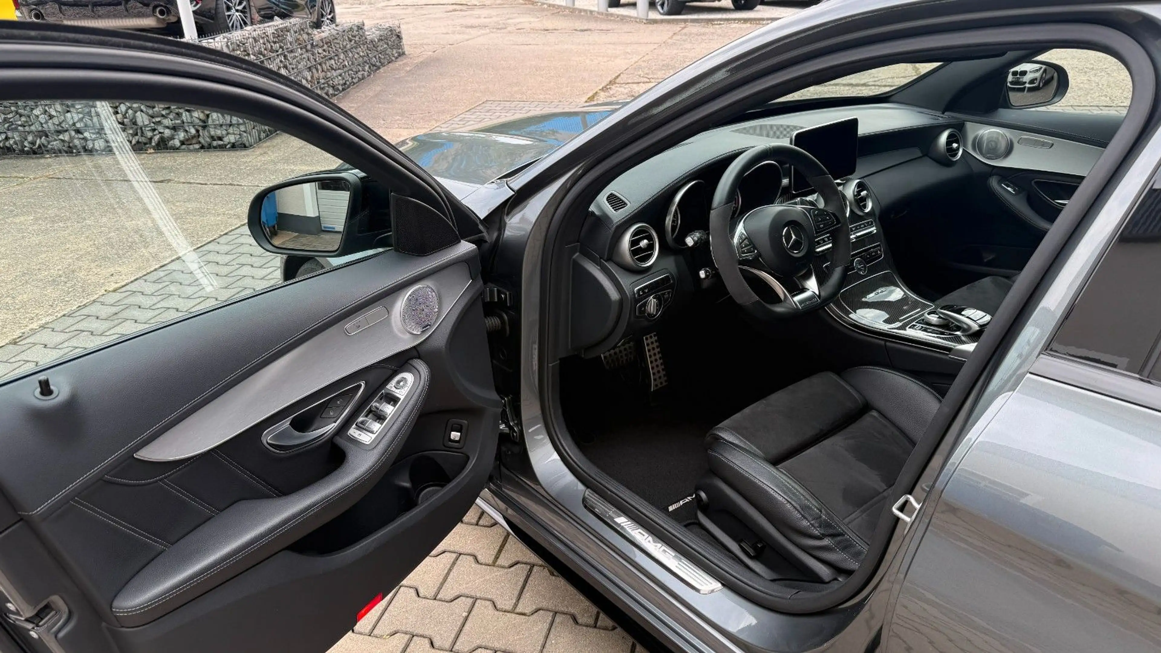 Mercedes-Benz C 63 AMG C63 AMG T-Modell Burmester Perf Sitze — photo 13