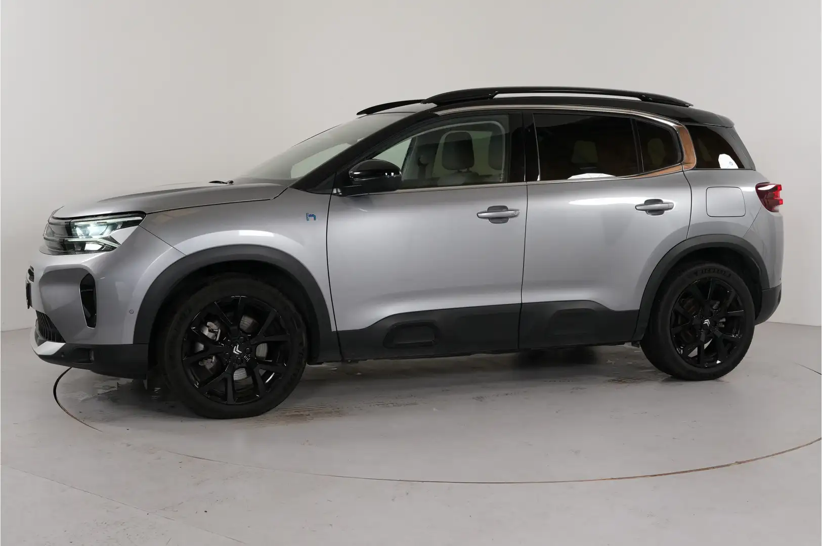 Citroen C5 Aircross 1.6 PHEV 225 pk | Pano | 19" | 360 Camera | Elek. Grau - 2
