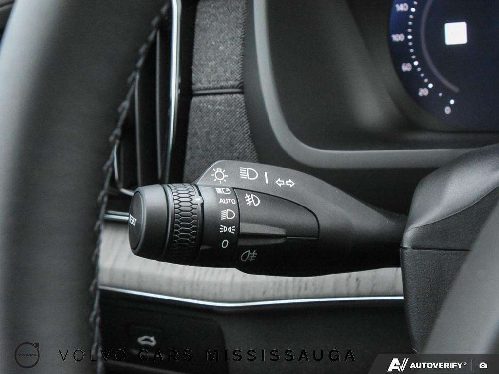 2026 Volvo XC90 thumb 16
