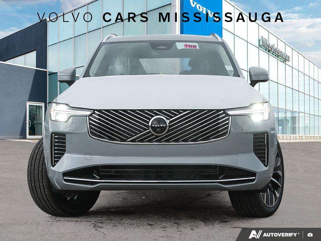 2026 Volvo XC90 alt 2