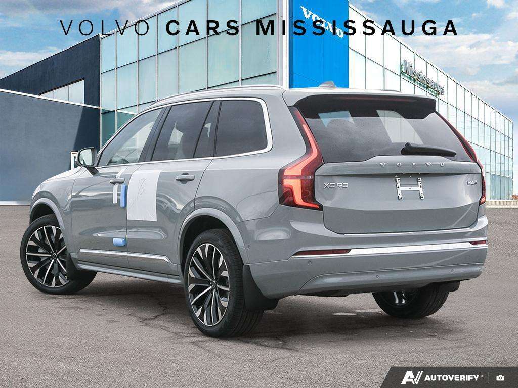 2026 Volvo XC90 alt 4