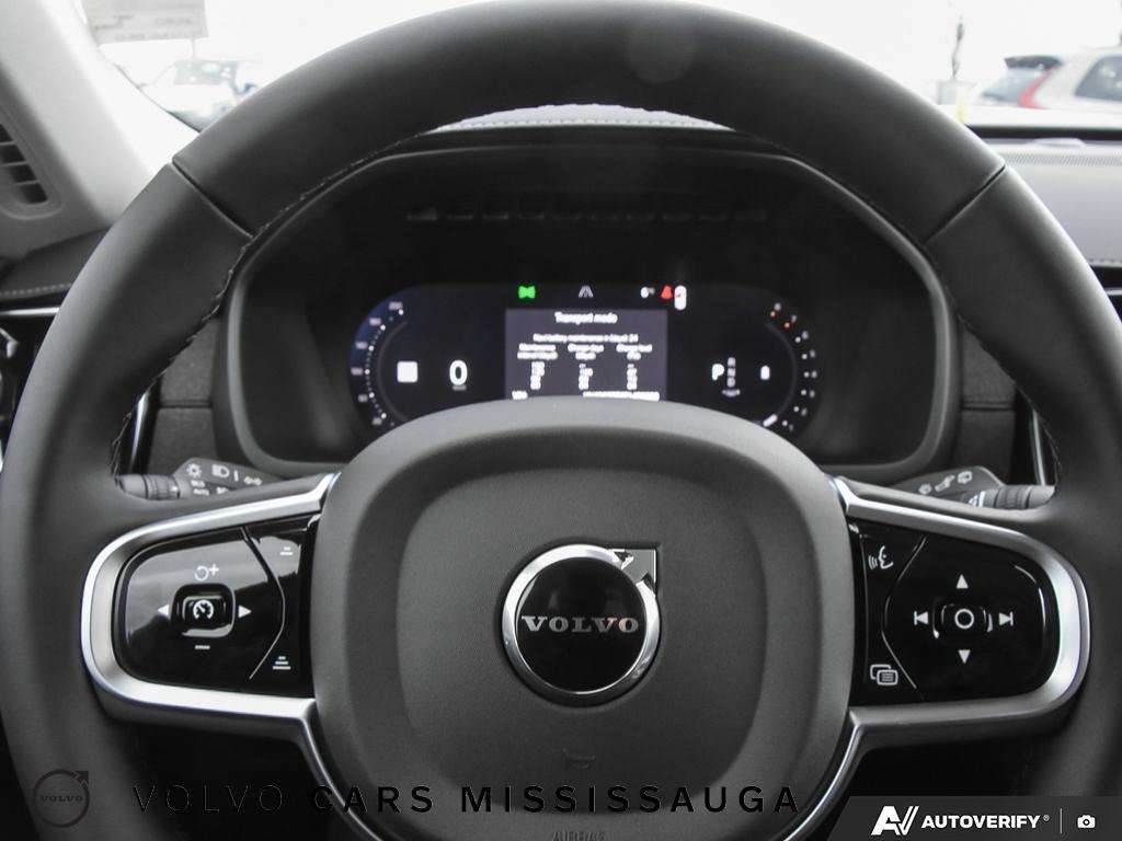 2026 Volvo XC90 thumb 14