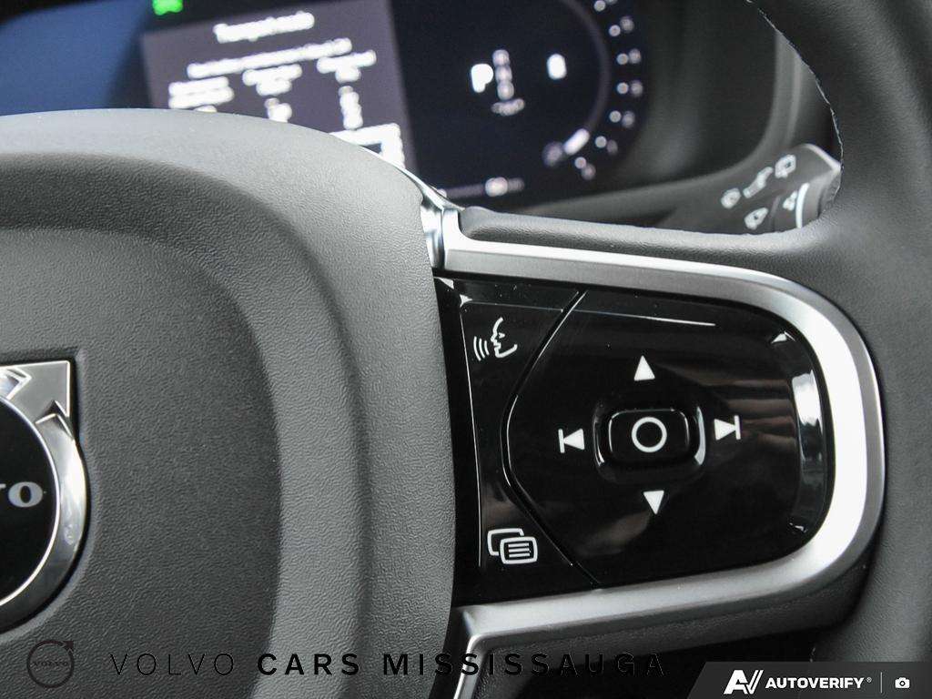 2026 Volvo XC90 thumb 18