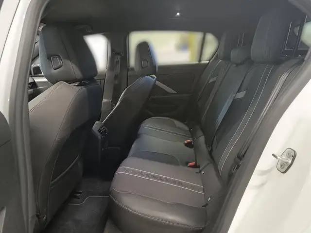 Opel Astra view 14