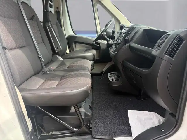 Citroen Jumper view 13