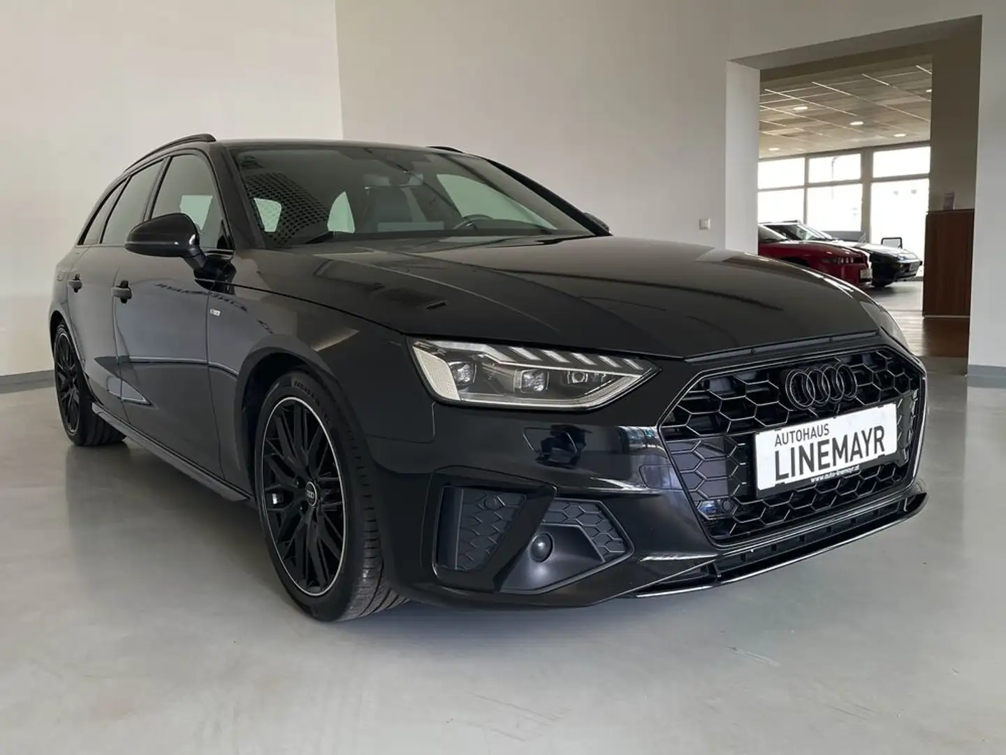 Audi A4 Avant 35 TDI S line Matrix LED, Schwarz - 2
