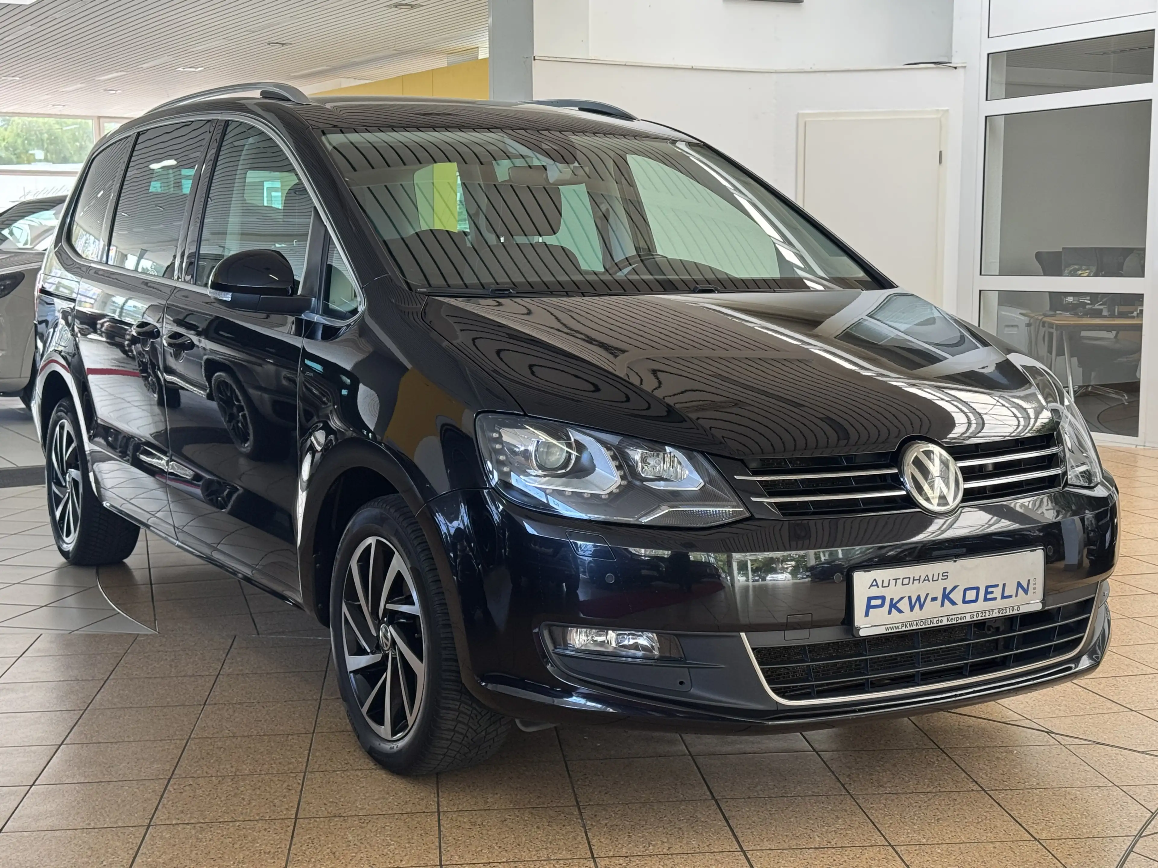Volkswagen Sharan Join*PDC*NAVi* — photo 3