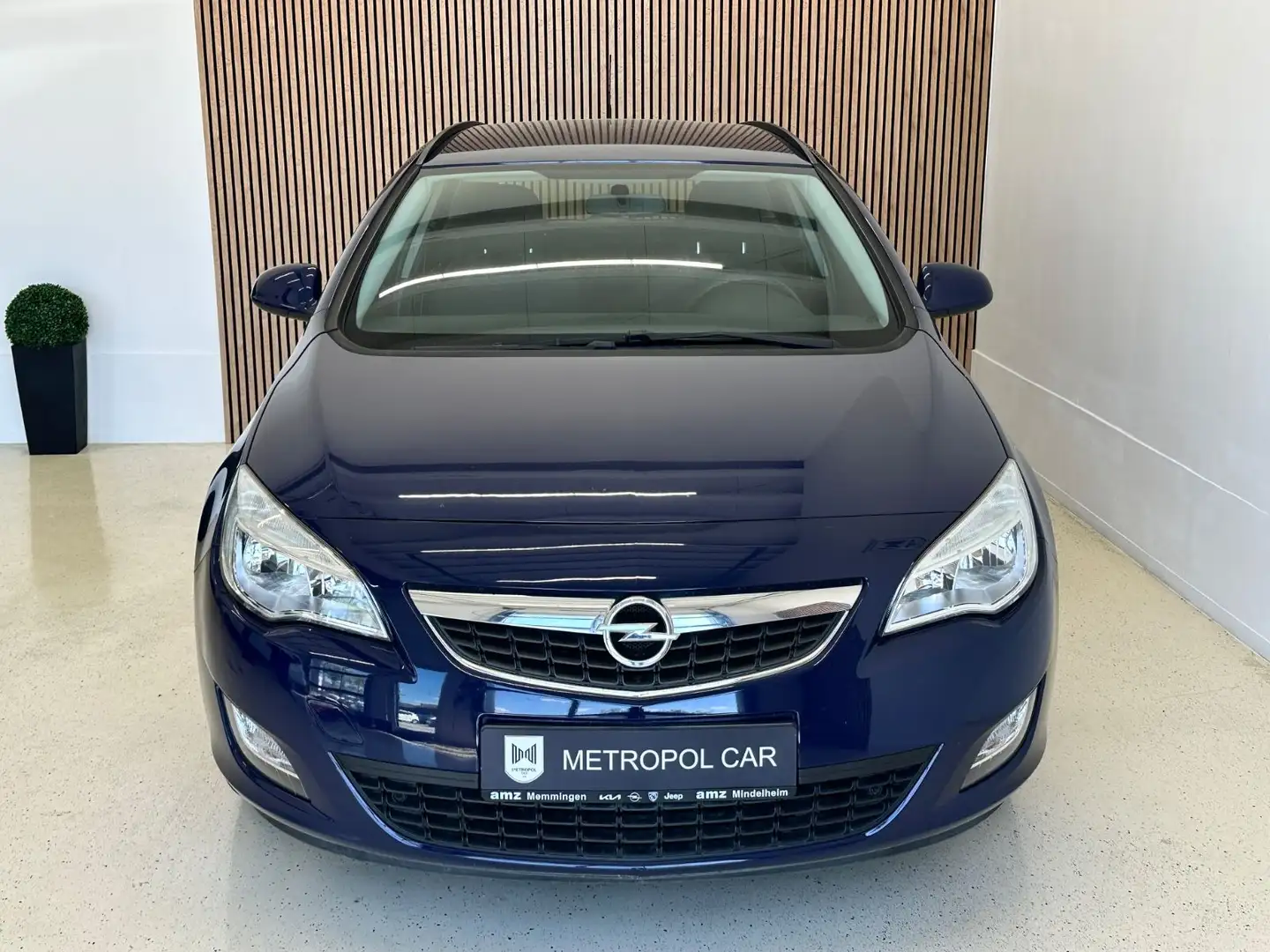 Opel Astra J Sports Tourer 1.4 KLIMA/ALU/ZV/TÜV 03.27 Bleu - 2