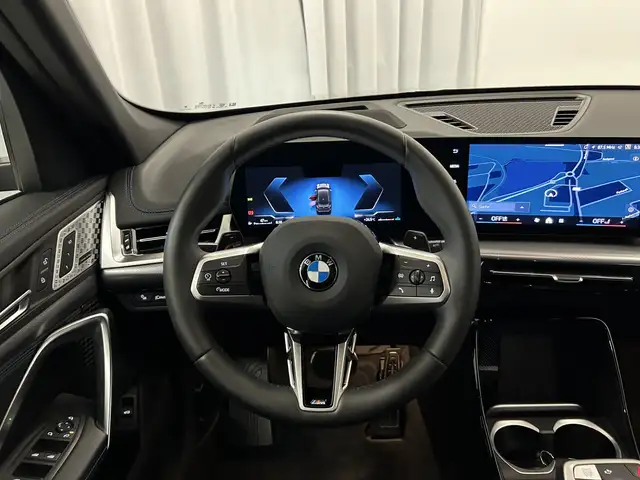 BMW X1 view 9