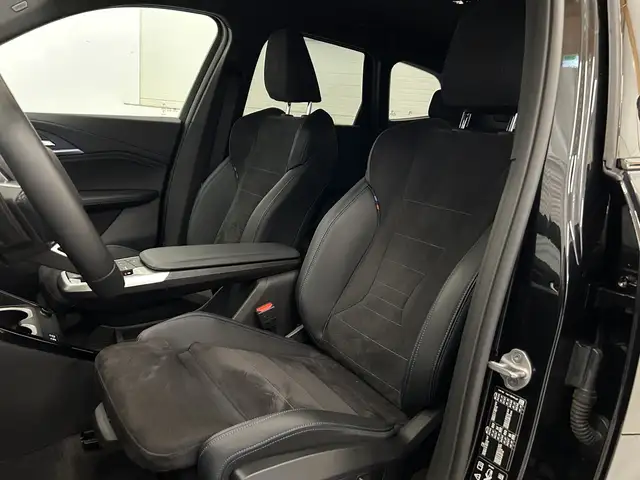 BMW X1 view 12