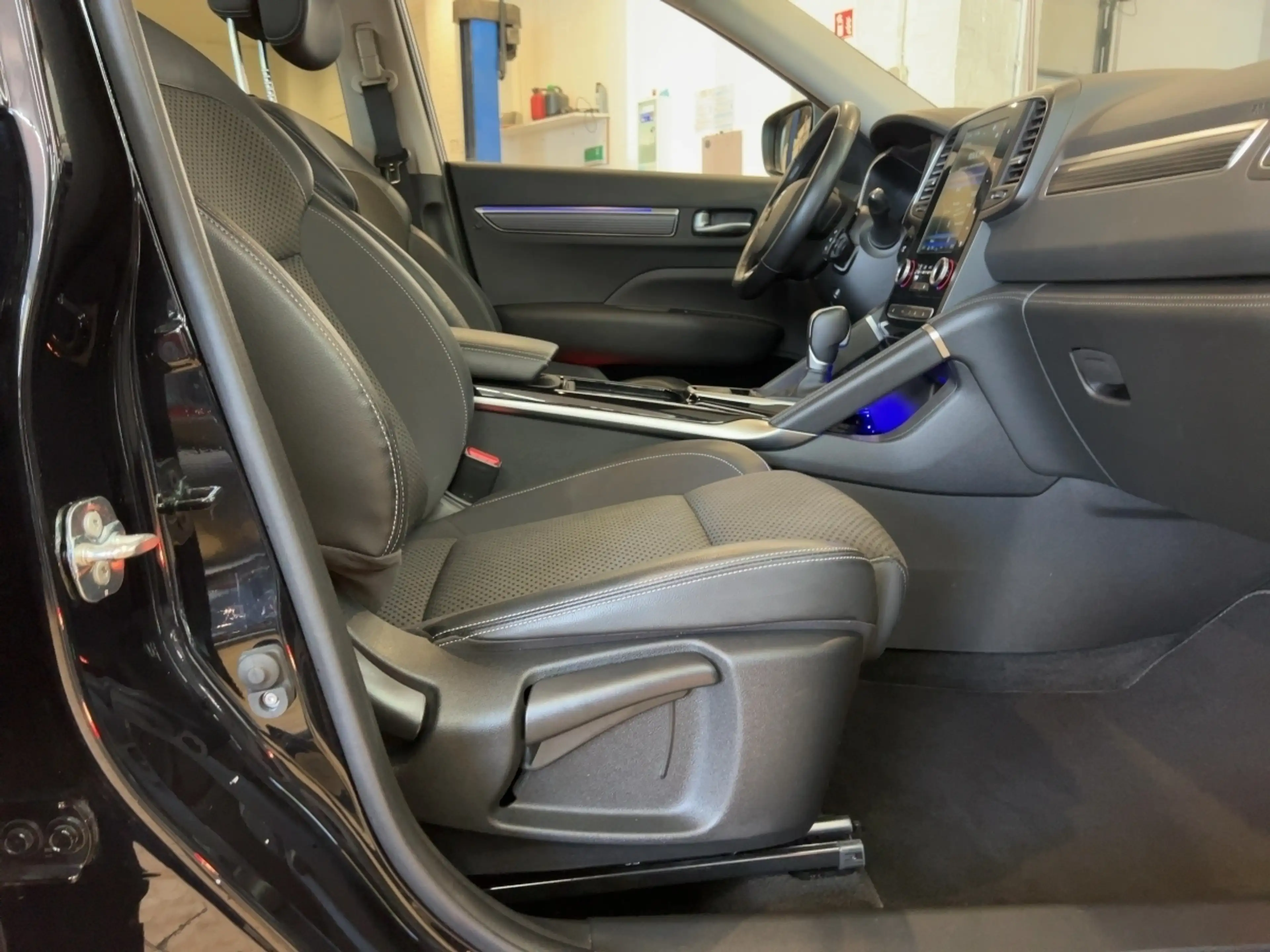 Renault Koleos INTENS TCe 160 EDC Apple CarPlay SHZ PDC BT — photo 8