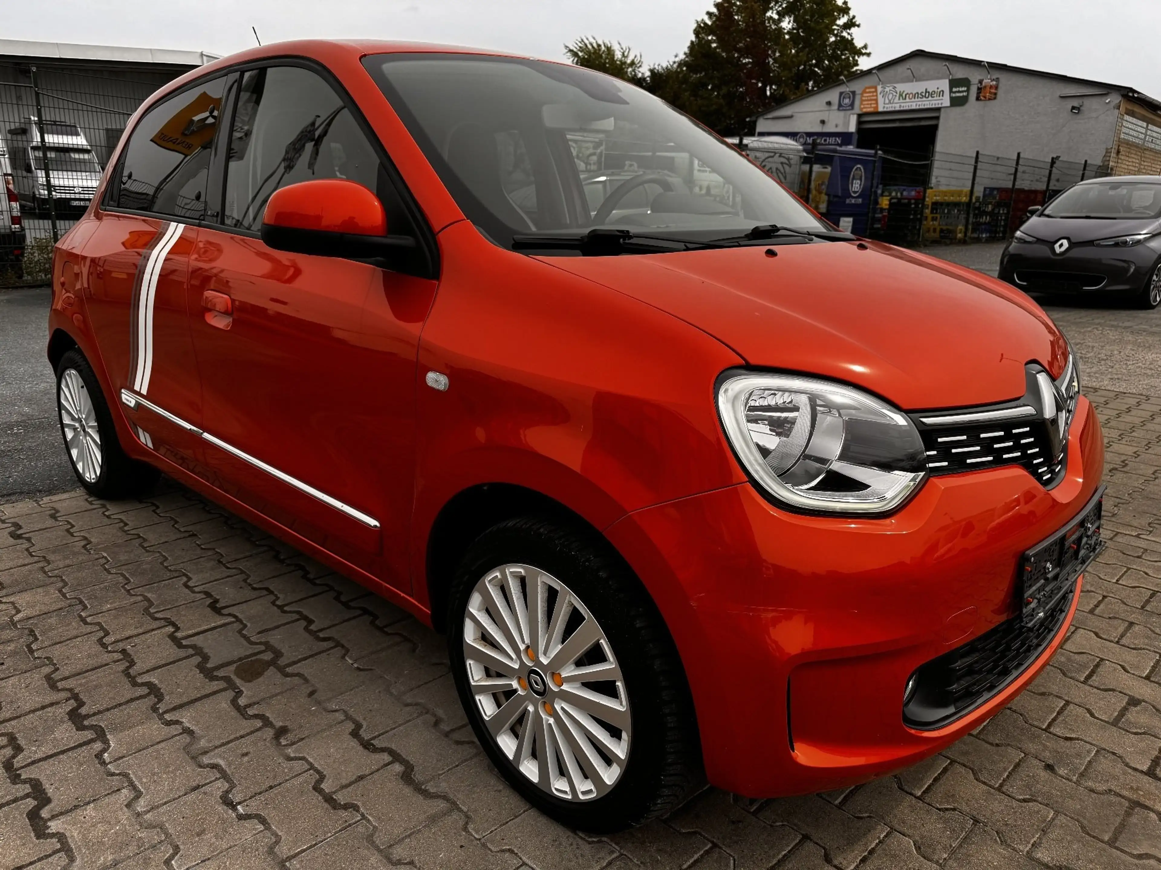 Renault Twingo E-TECH VIBES NAVI+PDC+SITZH+ALU — photo 6