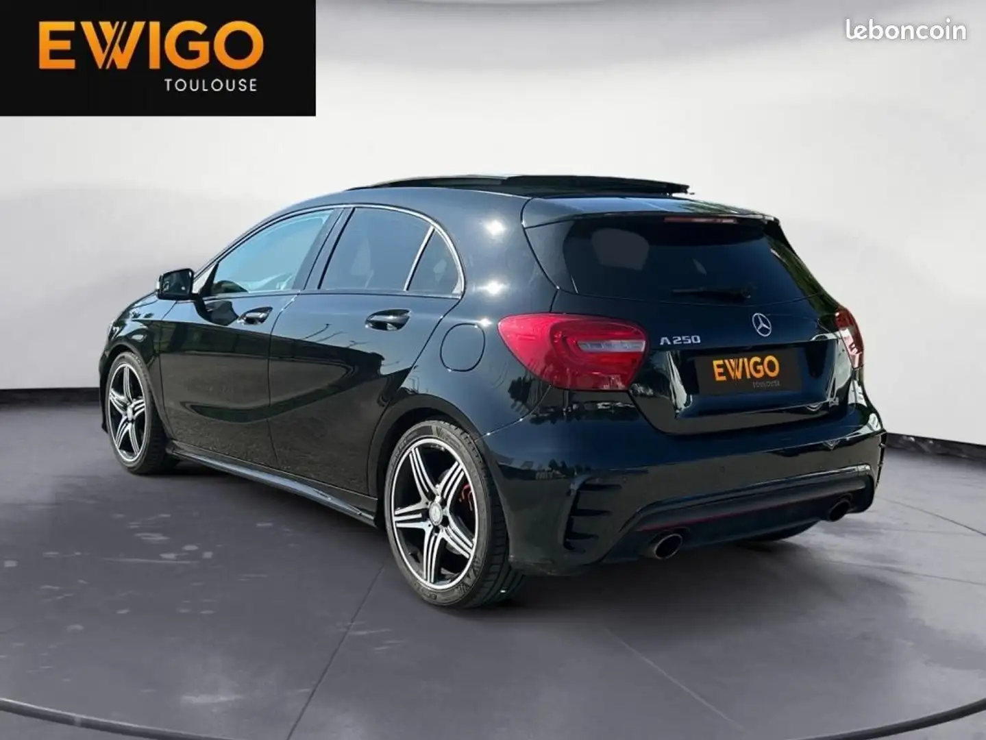 Mercedes-Benz A 250 Mercedes 2.0 250 210CV FASCINATION 7G-DCT Noir - 2