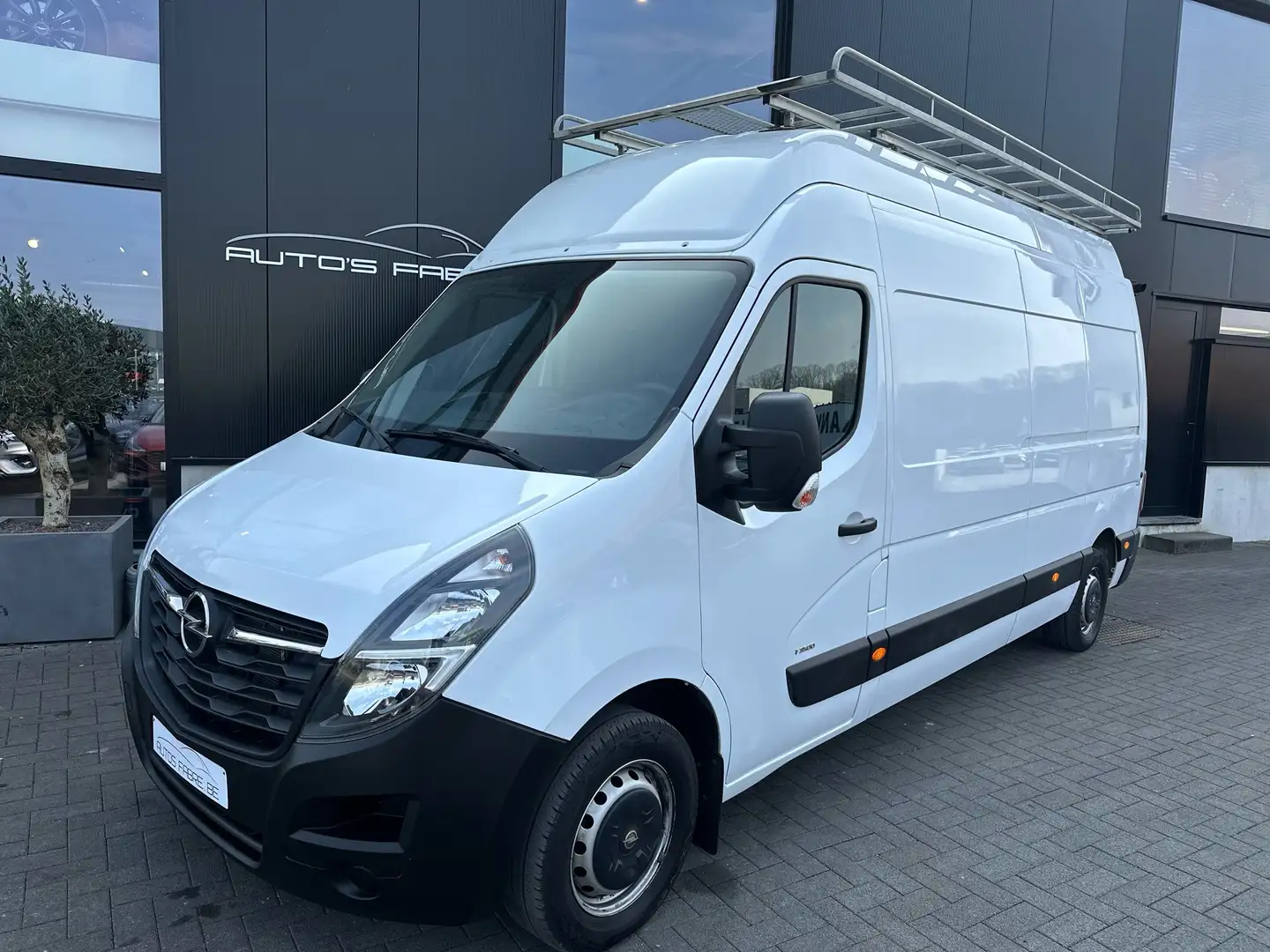 Opel Movano 23CDI 3500  88000 KM Ladder+Dakrail Wit - 1