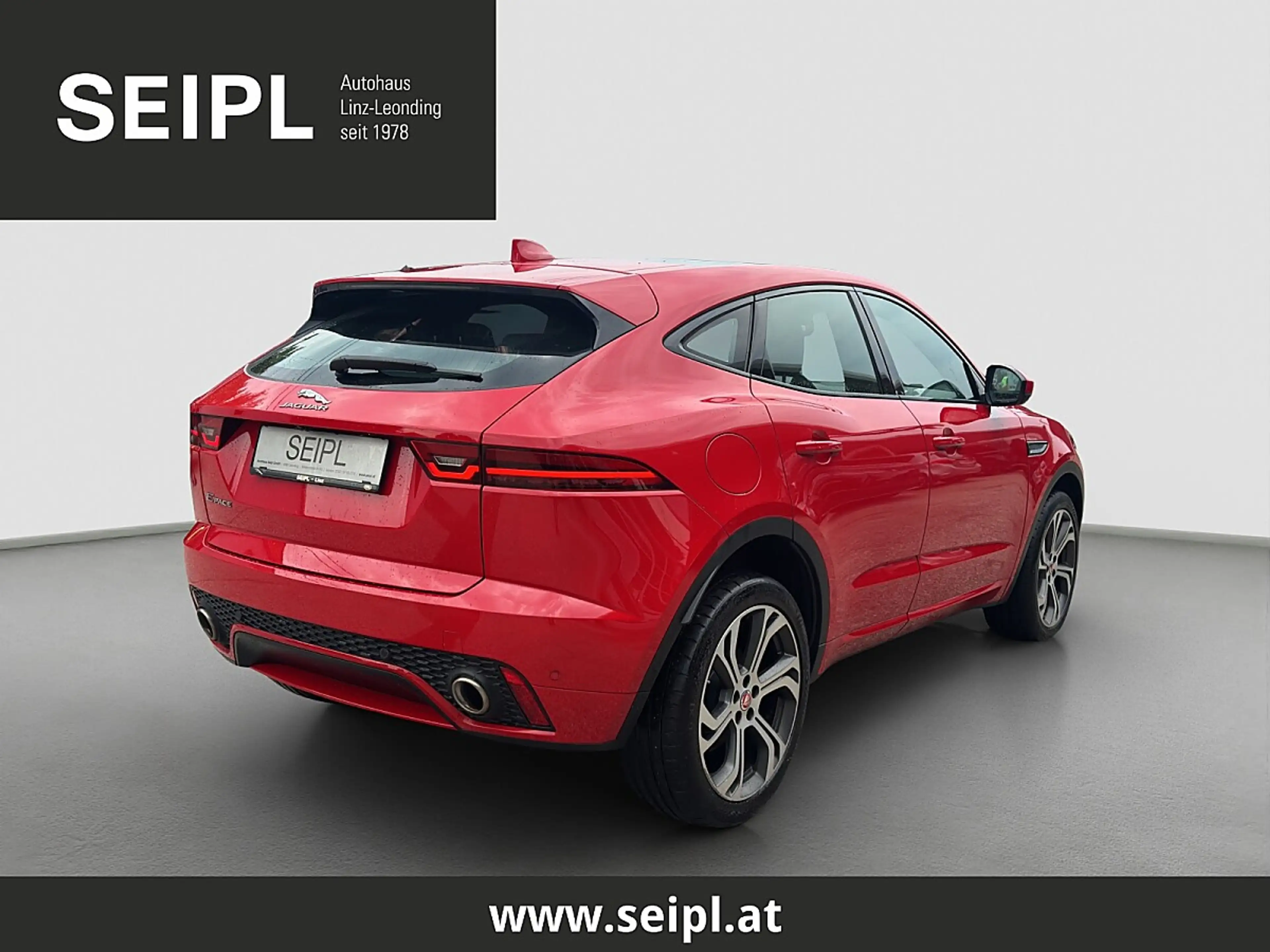 Jaguar E-Pace 2.0DI4 D180 First Edition AWD Aut. — photo 4