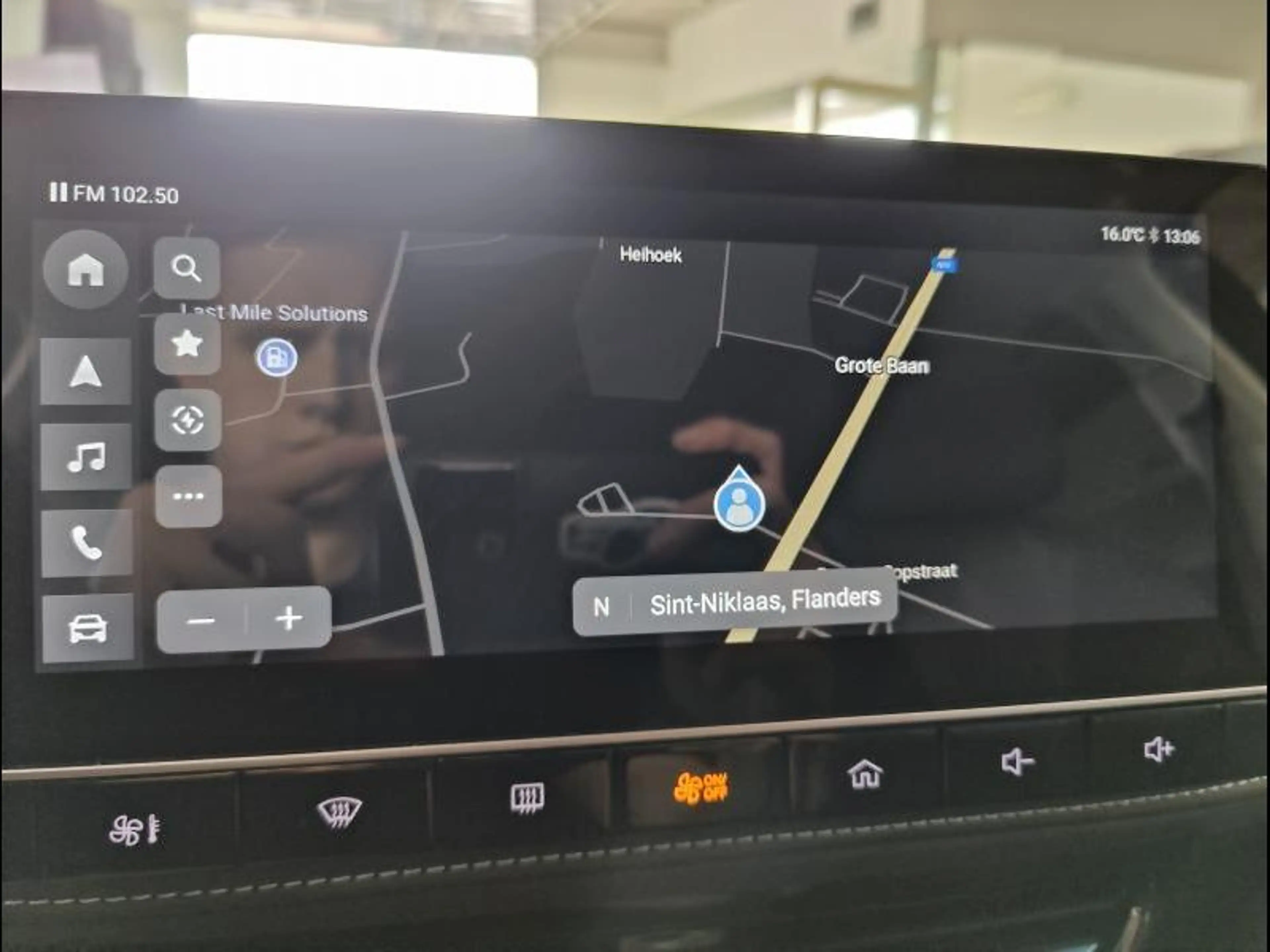 MG MG5 61kWh Comfort Long Range — photo 5