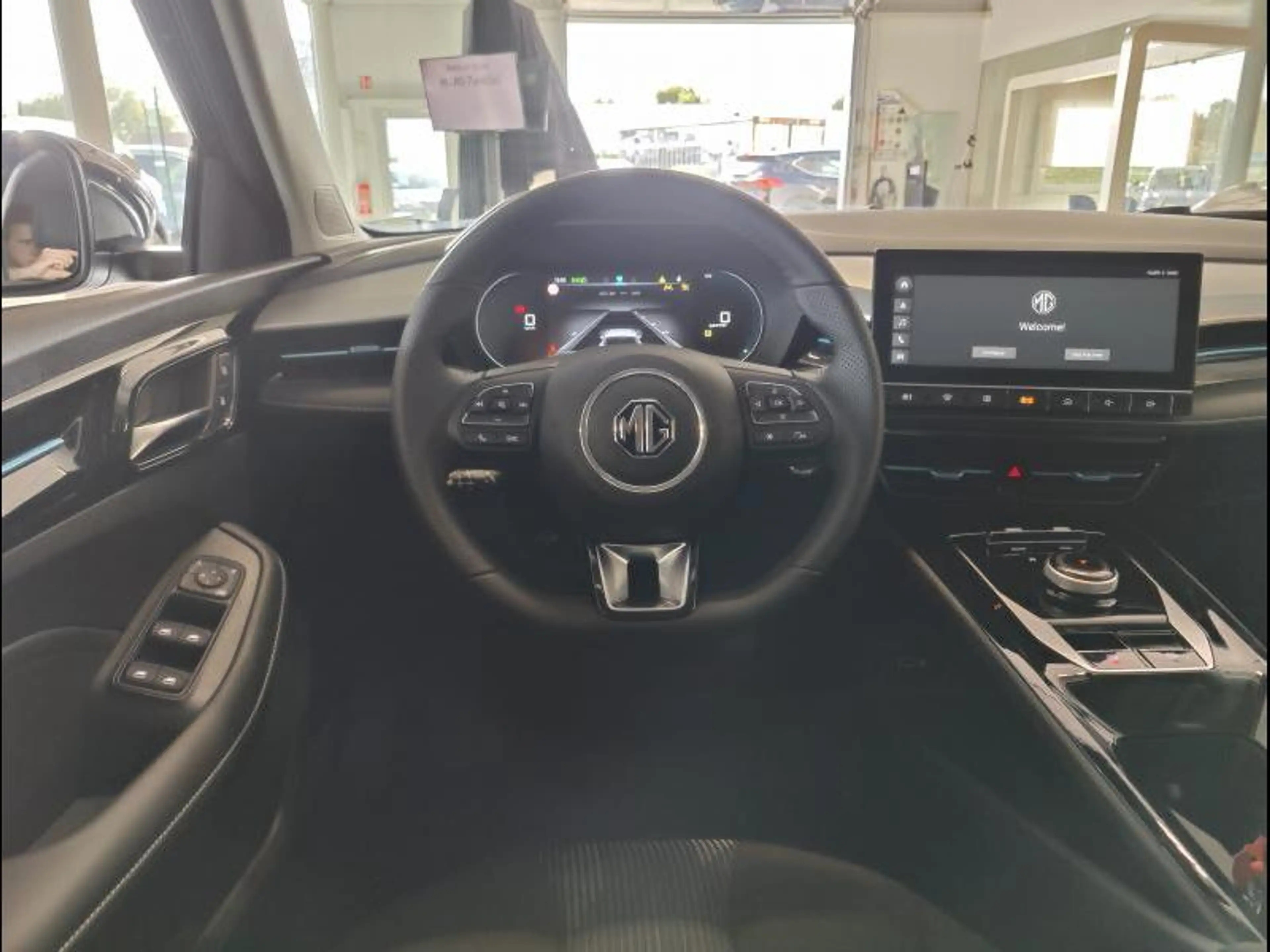 MG MG5 61kWh Comfort Long Range — photo 3